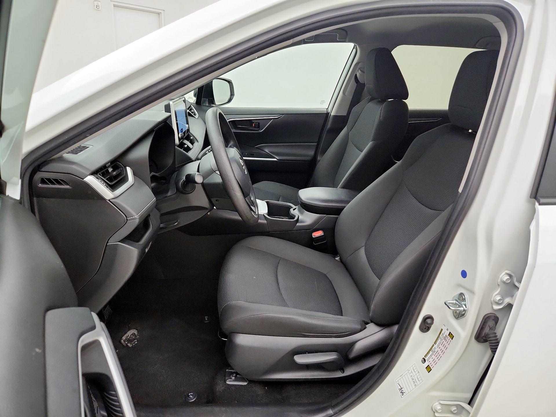 Thumbnail: 2024 Toyota RAV4 - 11