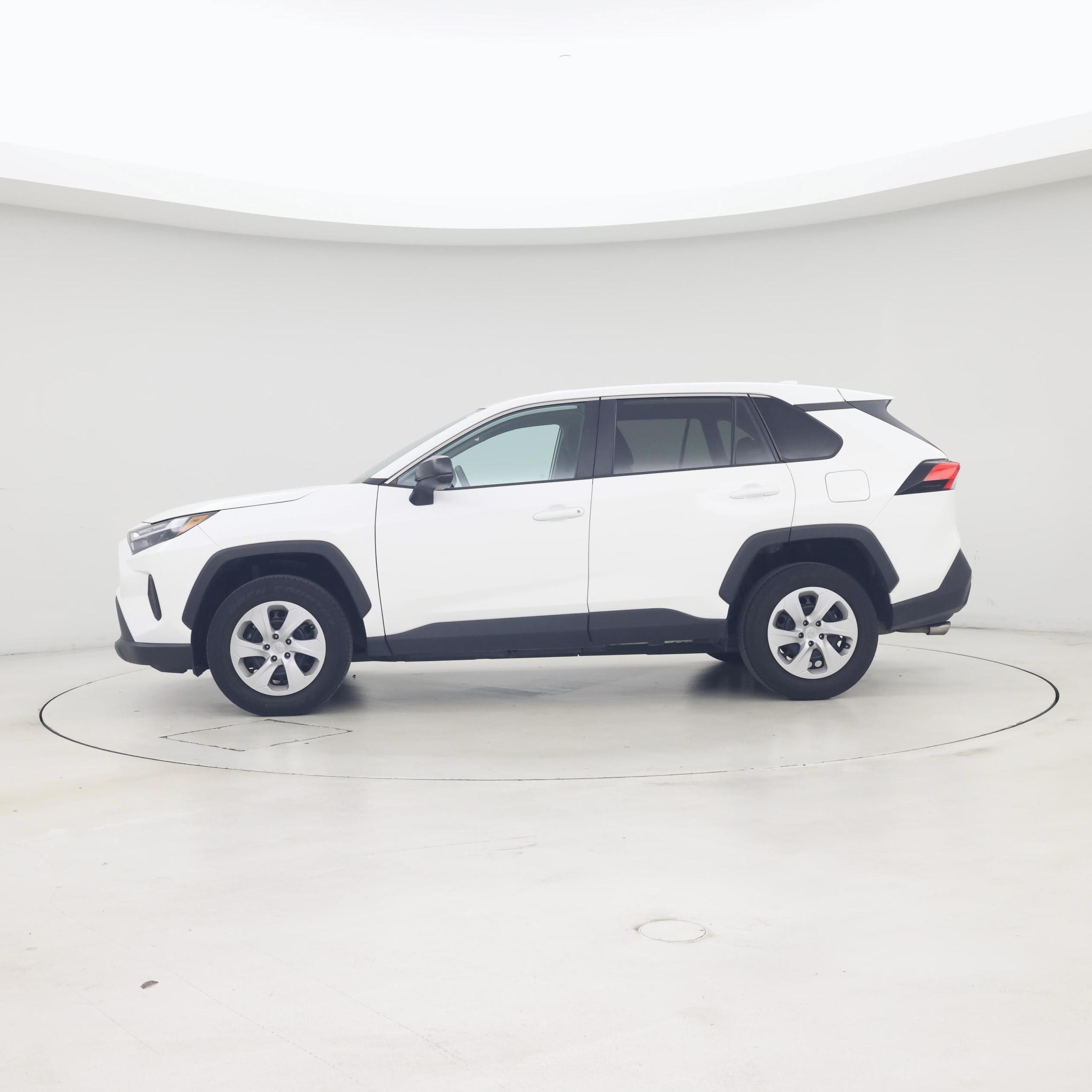 Thumbnail: 2024 Toyota RAV4 - 3