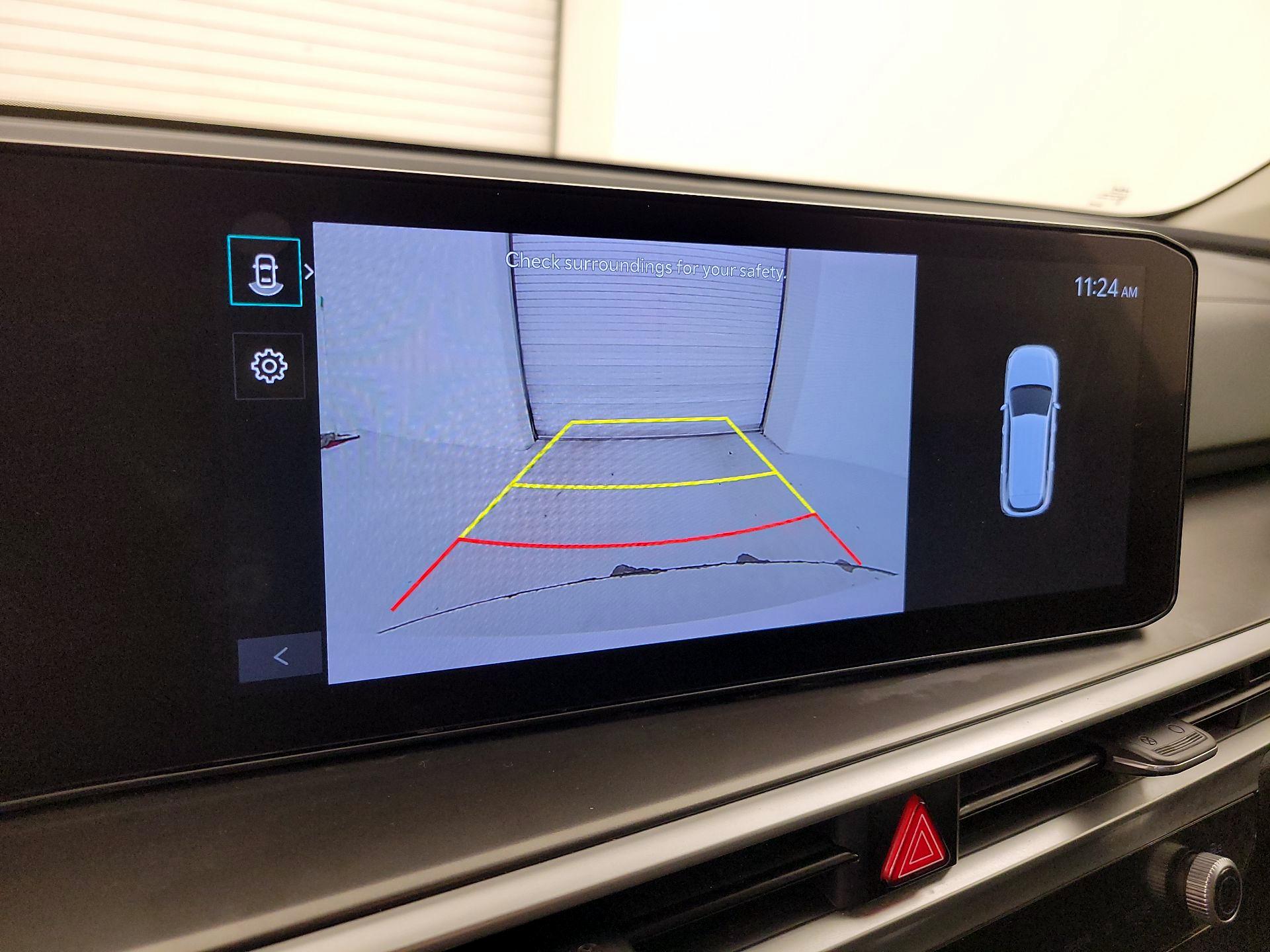 Thumbnail: 2024 Kia Sorento - 14