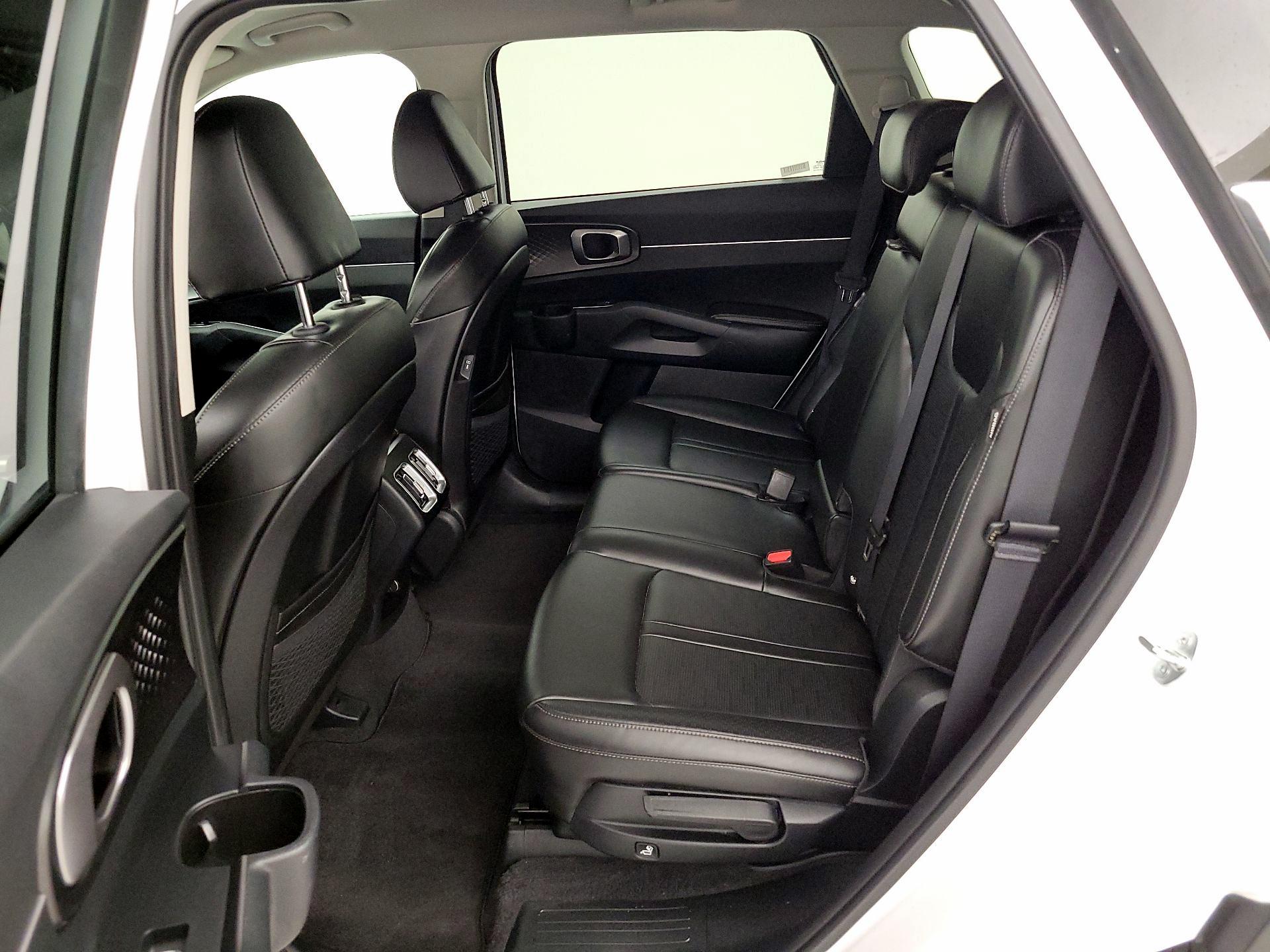 Thumbnail: 2024 Kia Sorento - 19