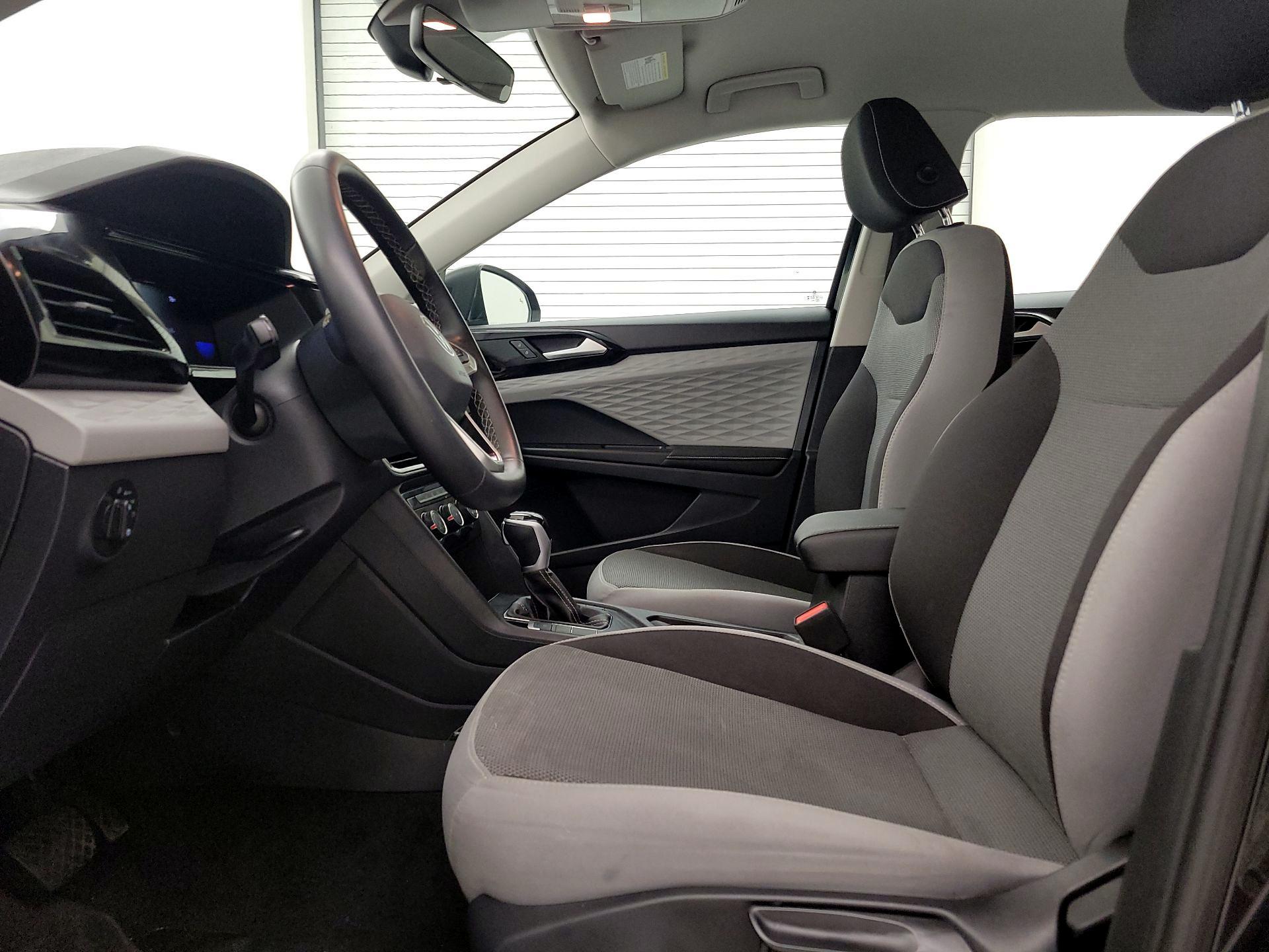 Thumbnail: 2024 Volkswagen Taos - 11