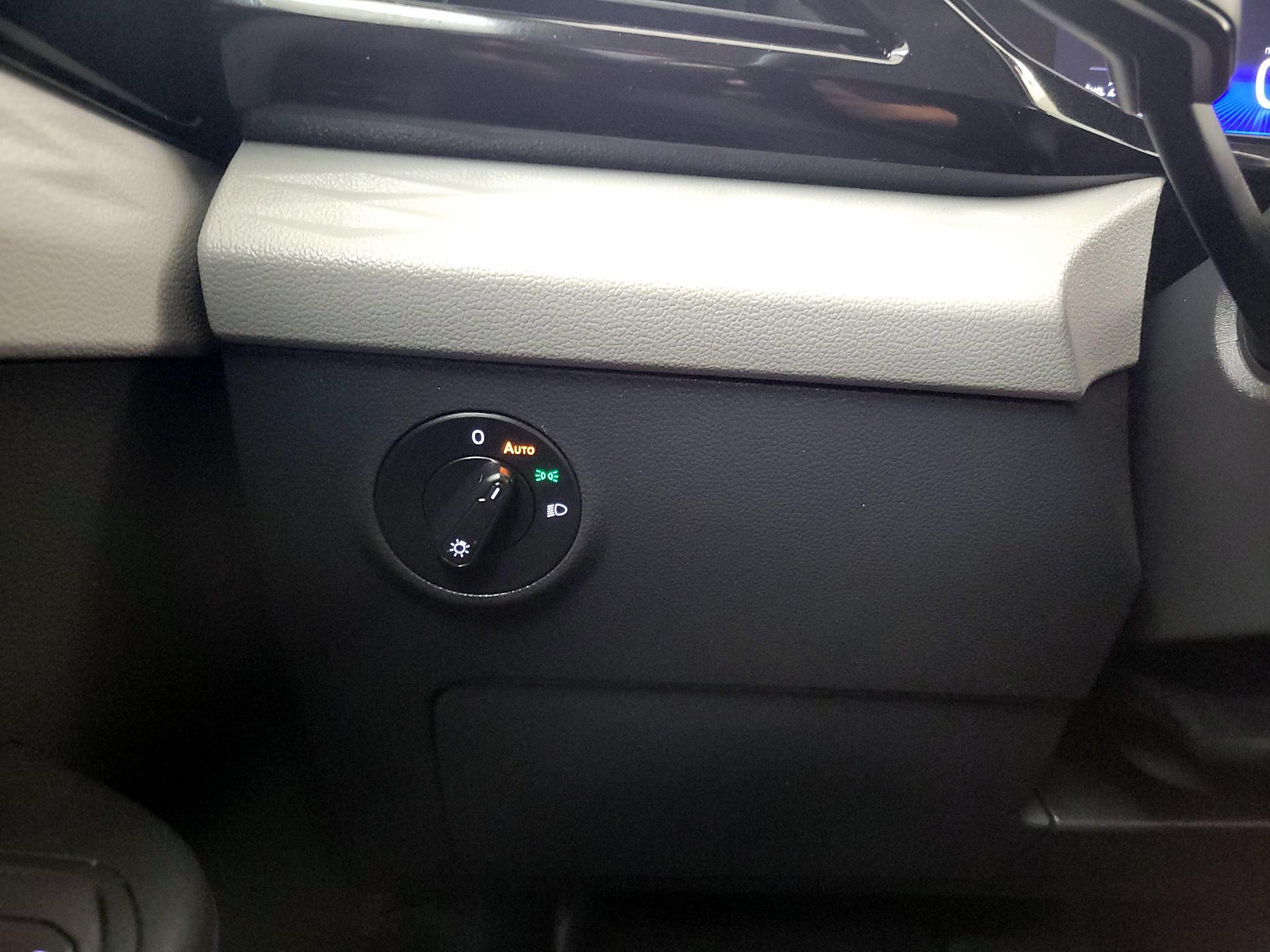 Thumbnail: 2024 Volkswagen Taos - 13