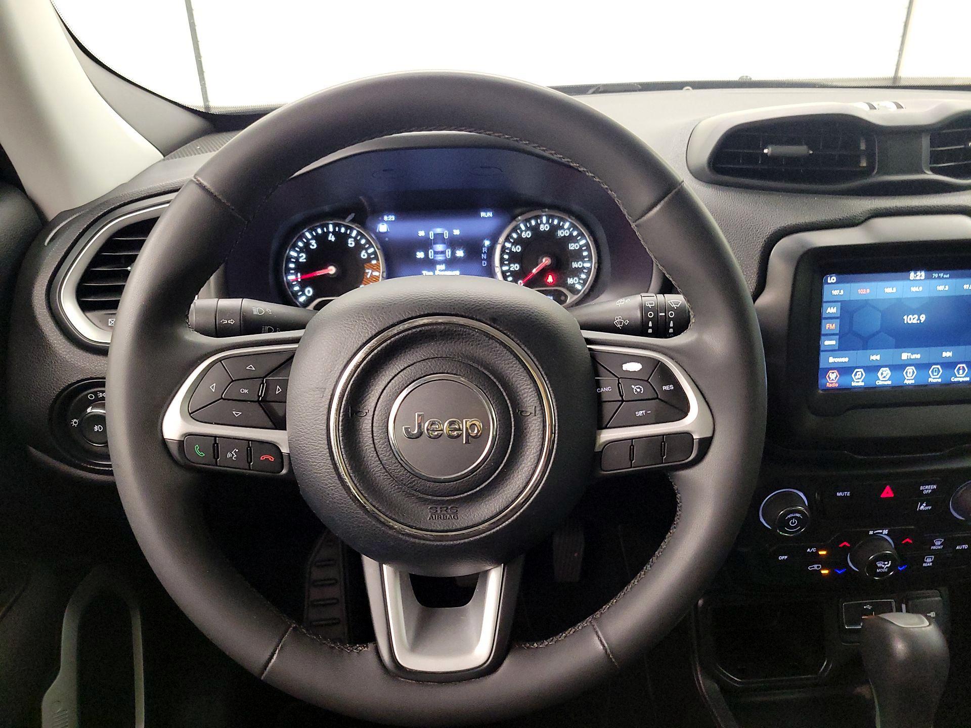 Thumbnail: 2021 Jeep Renegade - 10