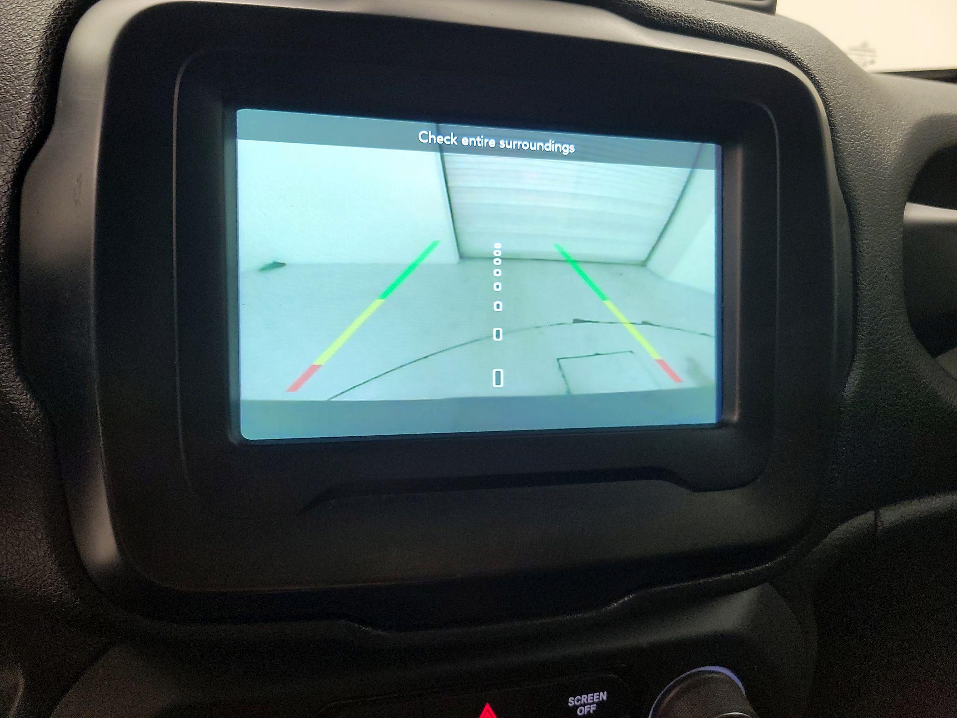Thumbnail: 2021 Jeep Renegade - 14
