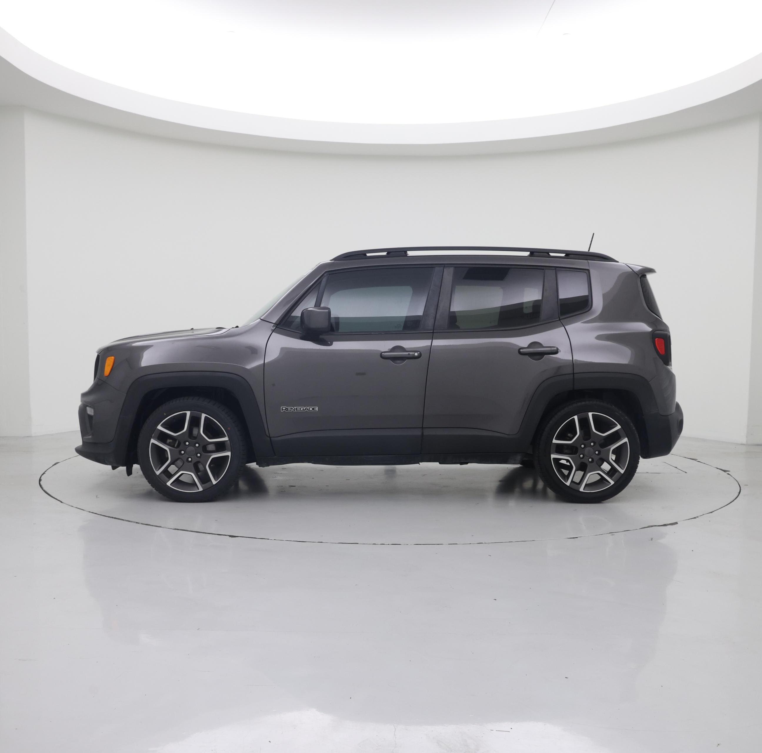 Thumbnail: 2021 Jeep Renegade - 3