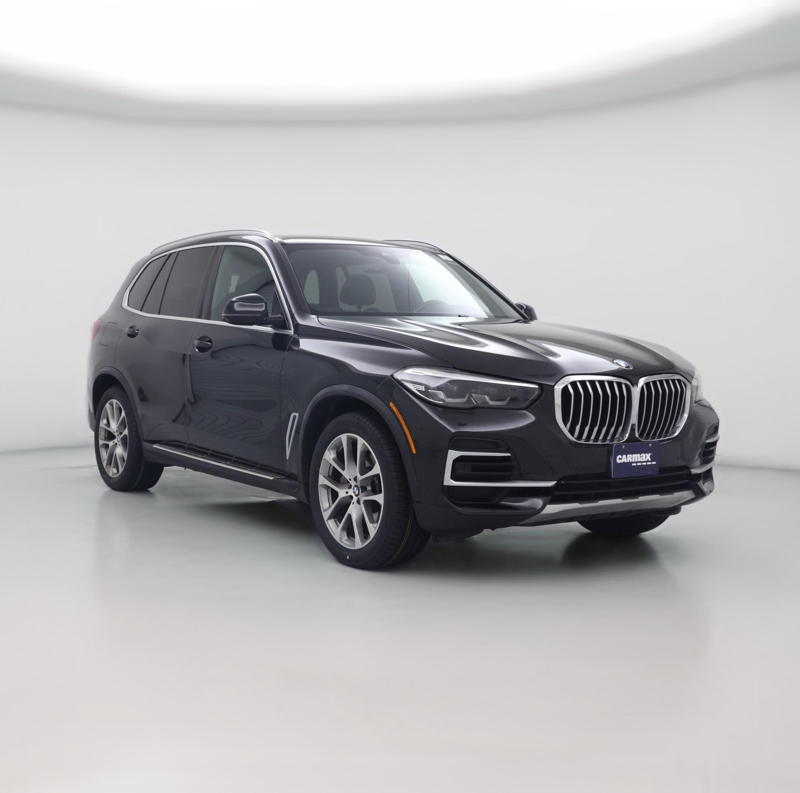 Thumbnail: 2023 BMW X5 - 1