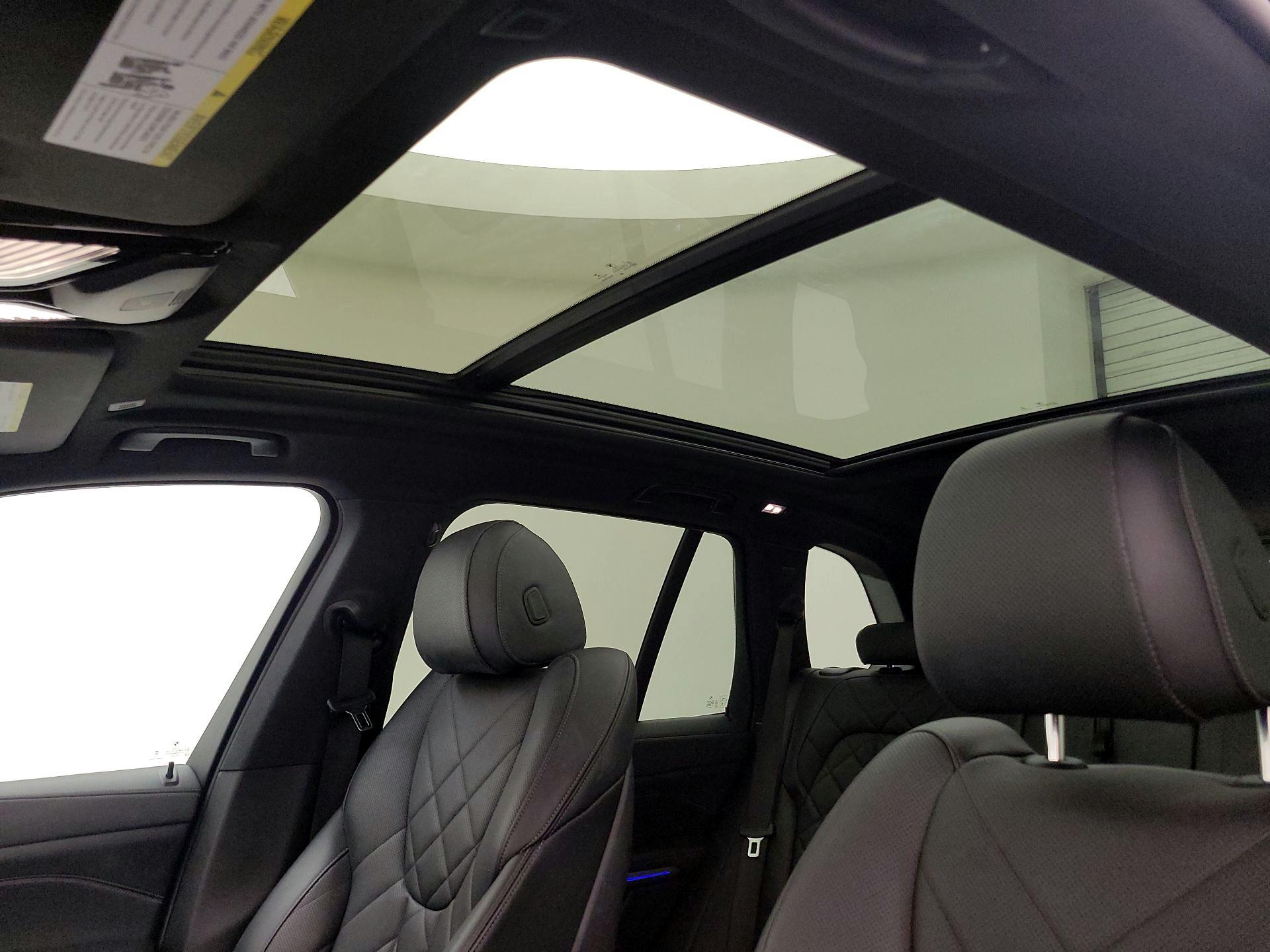 Thumbnail: 2023 BMW X5 - 20