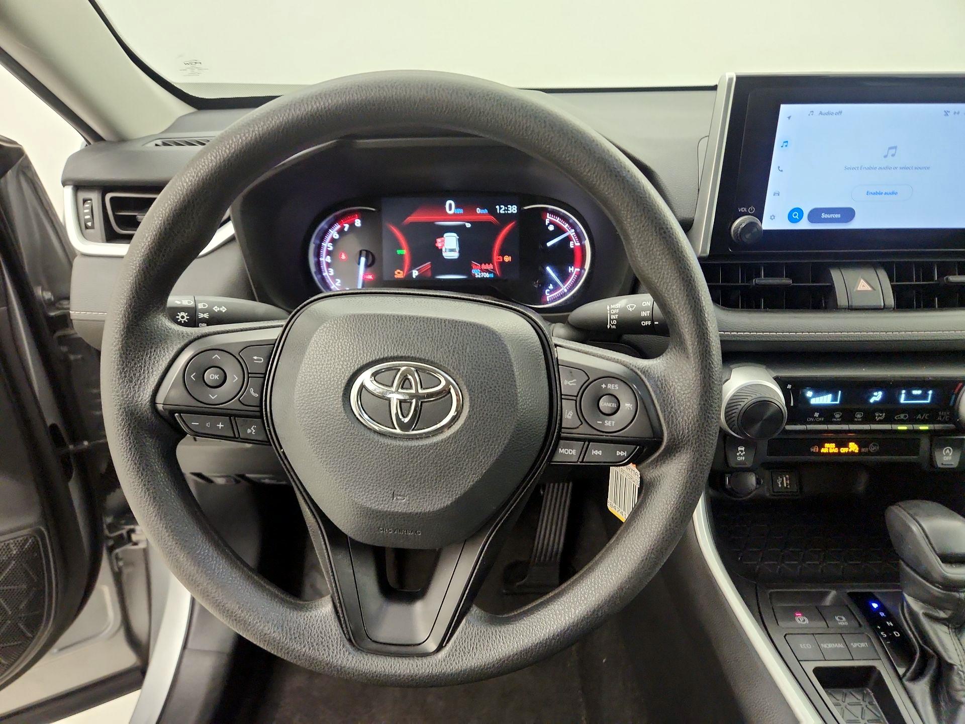 Thumbnail: 2024 Toyota RAV4 - 10