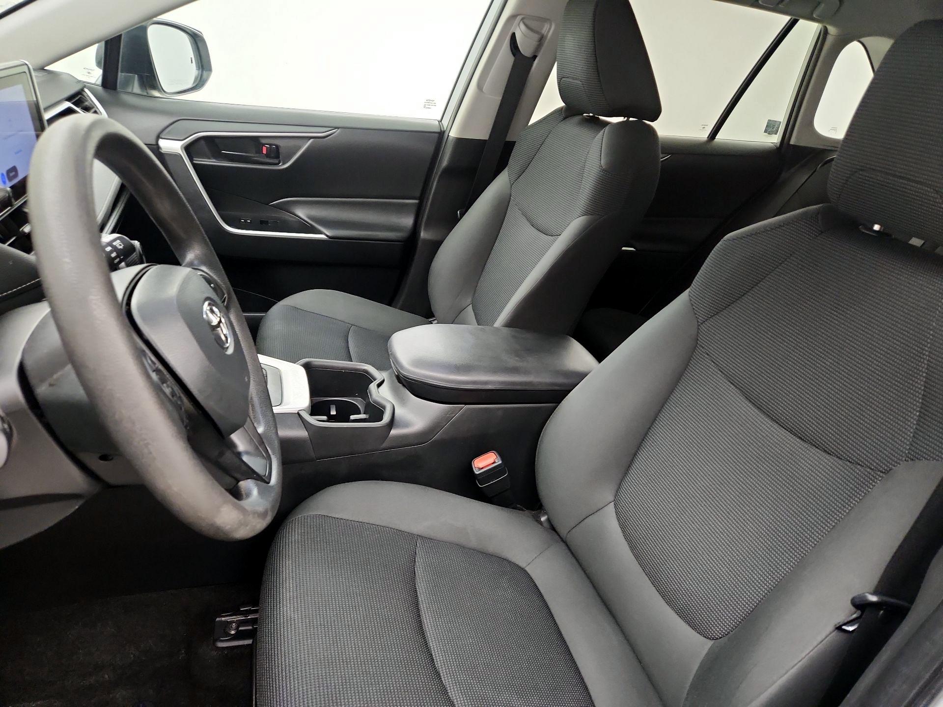 Thumbnail: 2024 Toyota RAV4 - 11