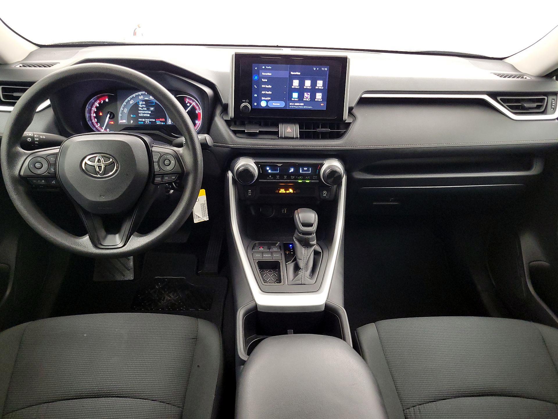 Thumbnail: 2025 Toyota RAV4 - 9