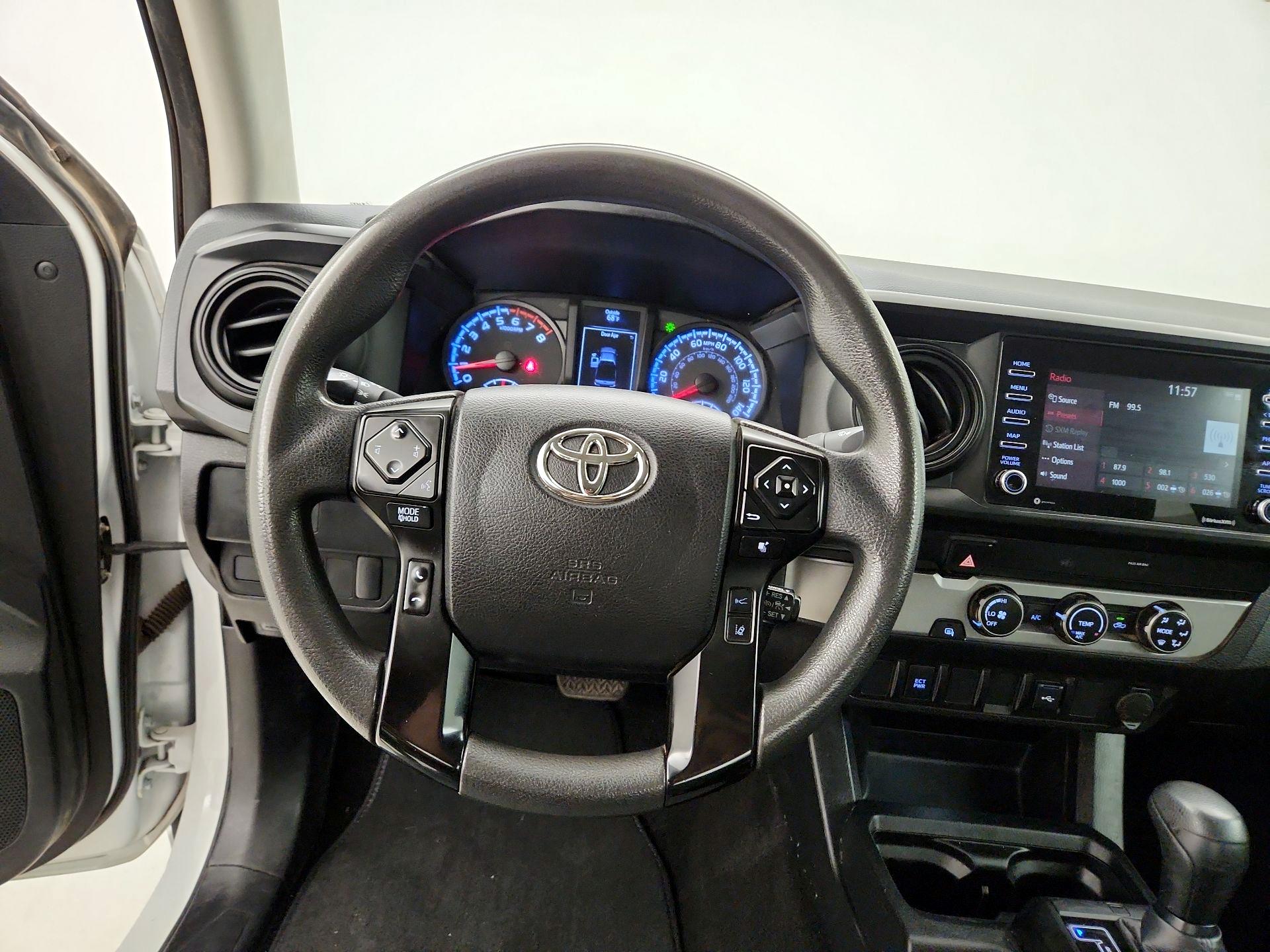 Thumbnail: 2021 Toyota Tacoma - 10