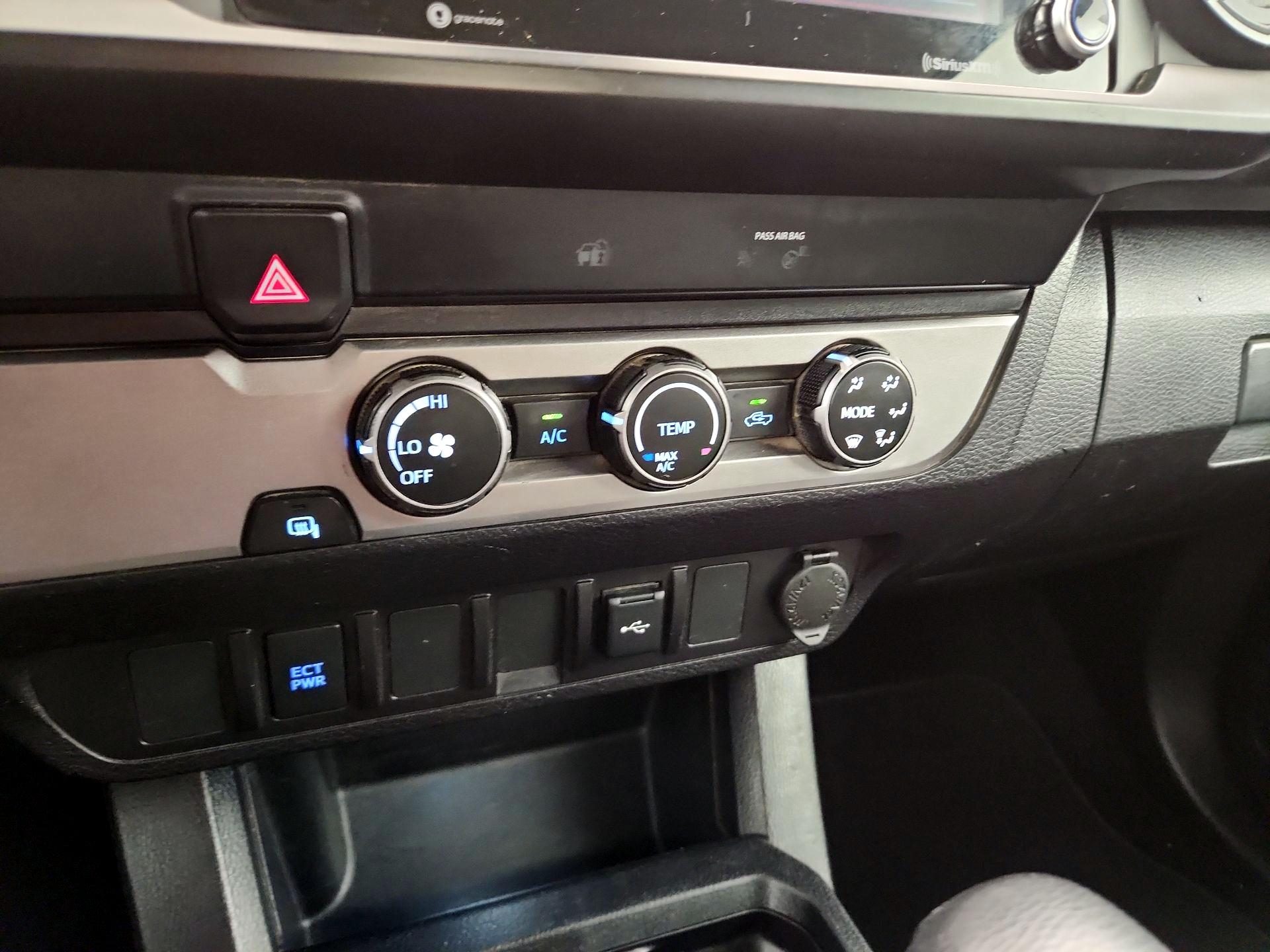 Thumbnail: 2021 Toyota Tacoma - 16