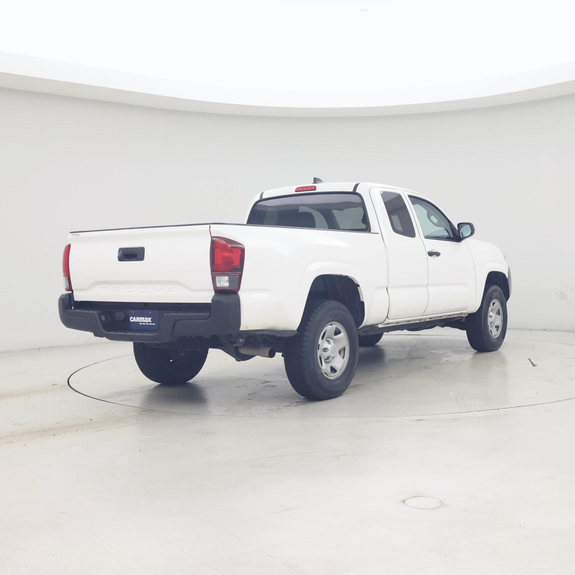 Thumbnail: 2021 Toyota Tacoma - 8