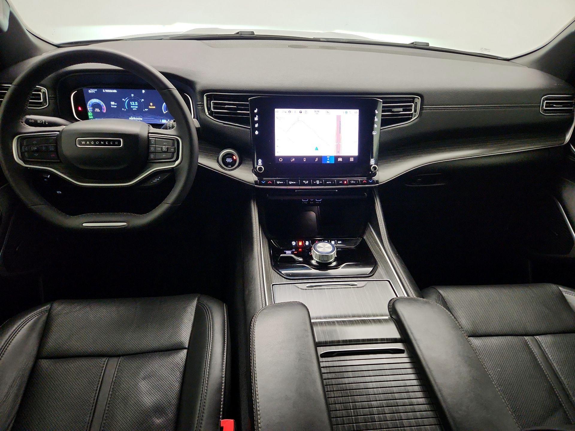 Thumbnail: 2023 Jeep Wagoneer - 9