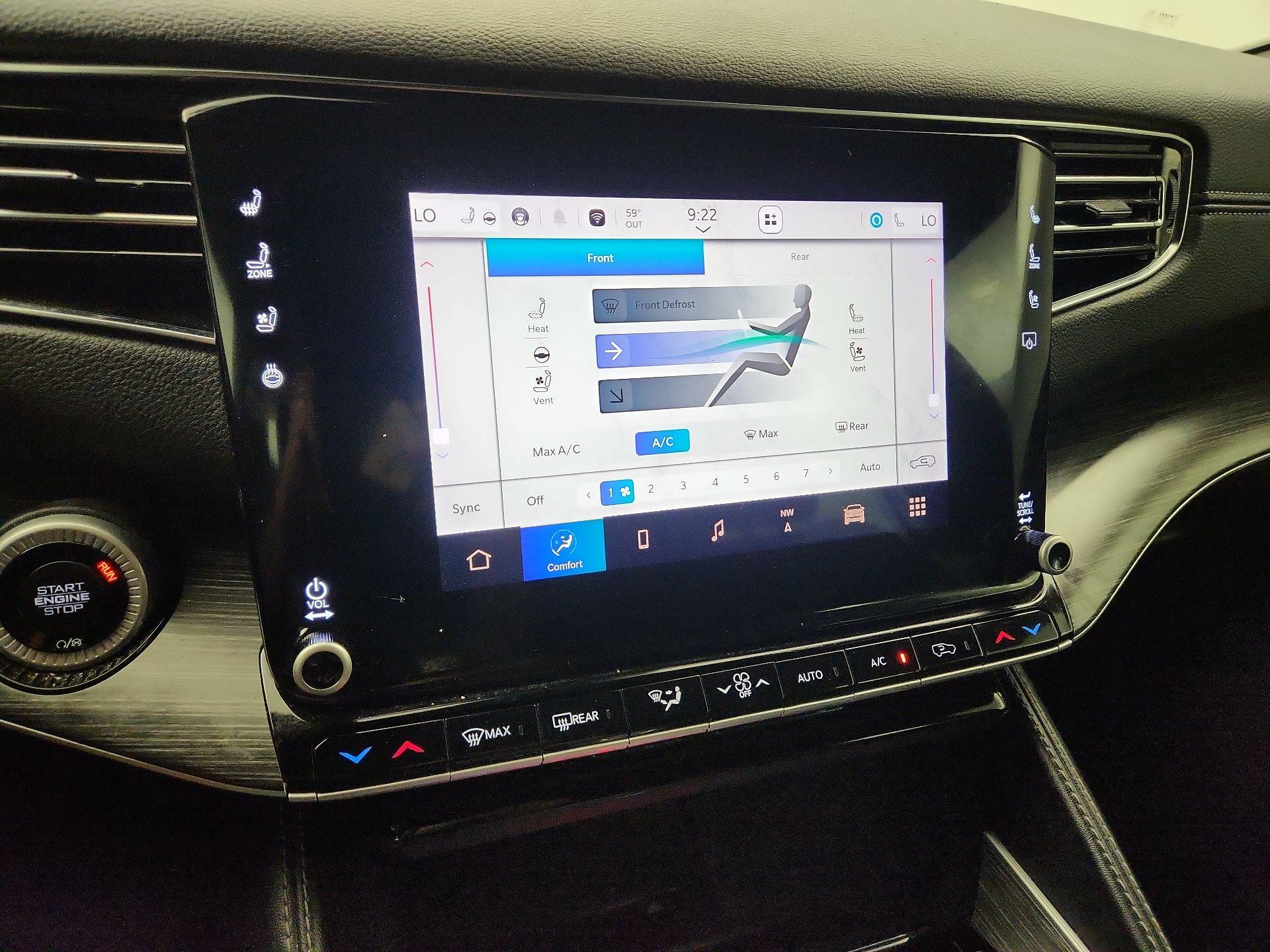 Thumbnail: 2023 Jeep Wagoneer - 17