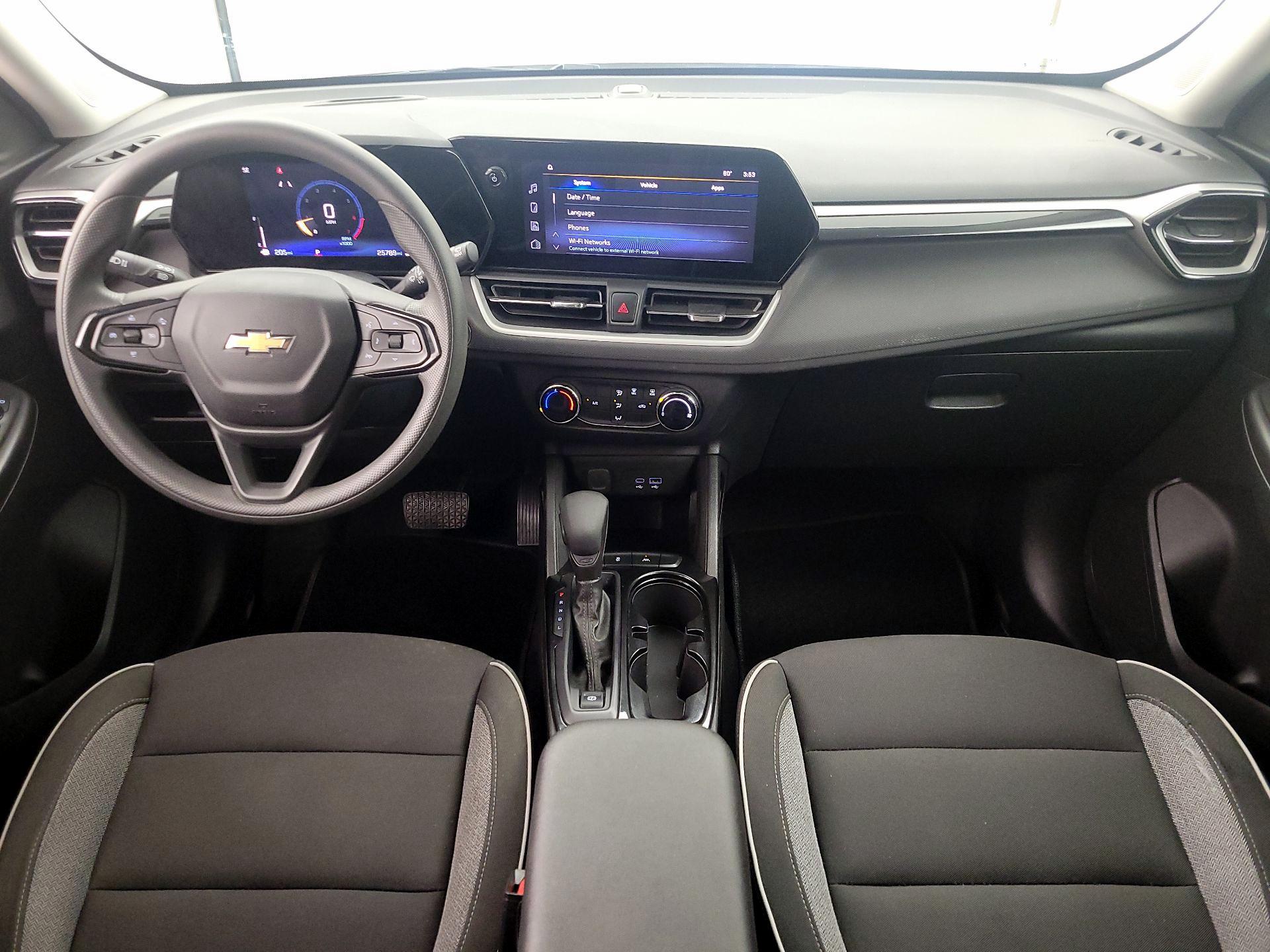 Thumbnail: 2025 Chevrolet TrailBlazer - 9