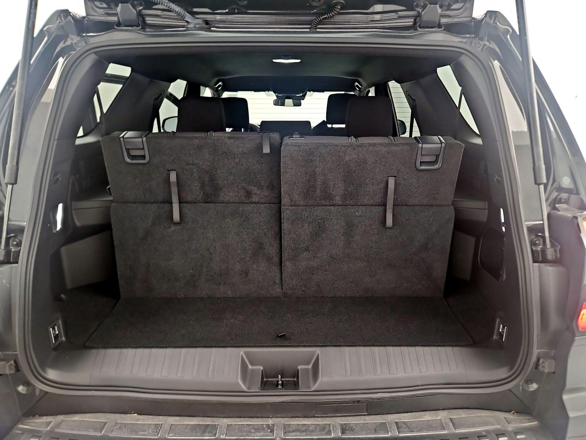 Thumbnail: 2025 Toyota 4Runner - 17