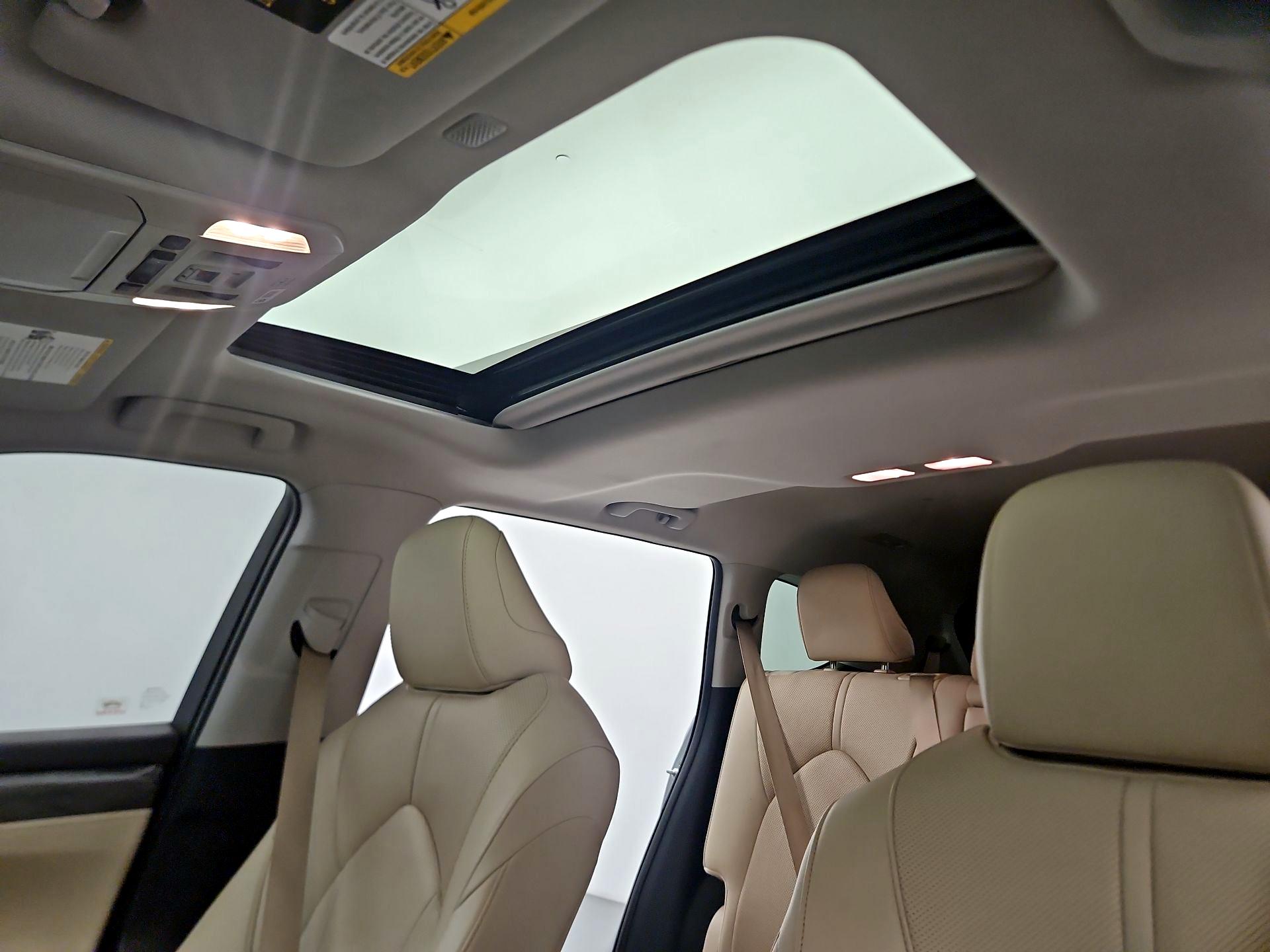 Thumbnail: 2020 Toyota Highlander - 19