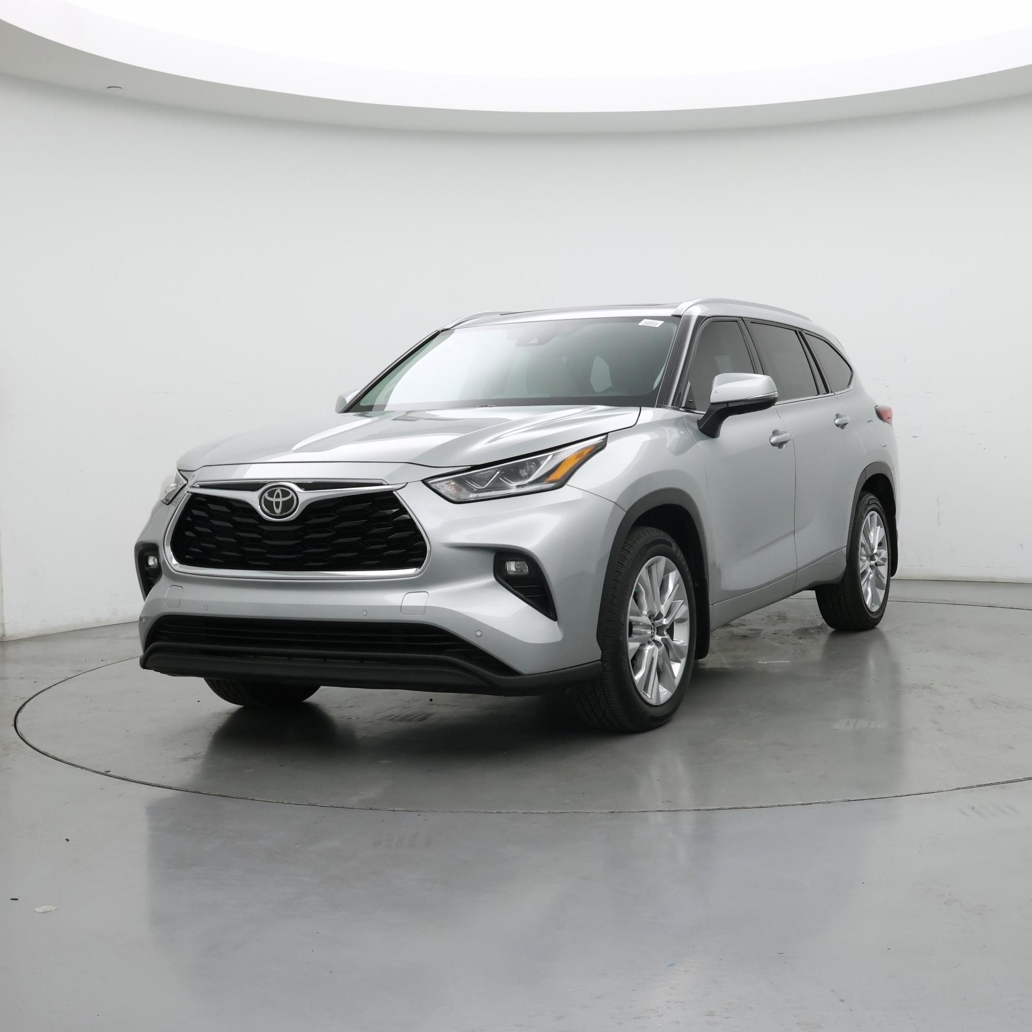 Thumbnail: 2020 Toyota Highlander - 4