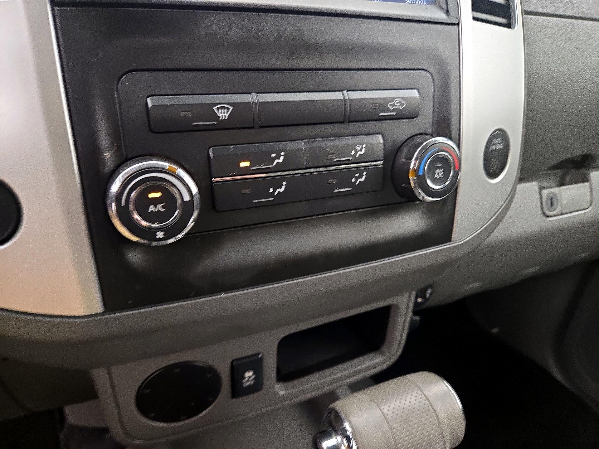 Thumbnail: 2019 Nissan Frontier - 16