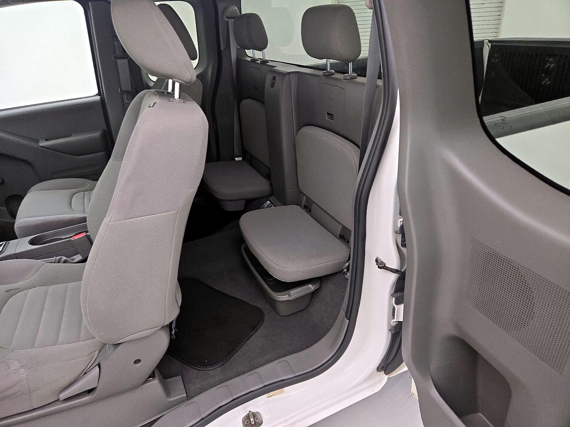 Thumbnail: 2019 Nissan Frontier - 19