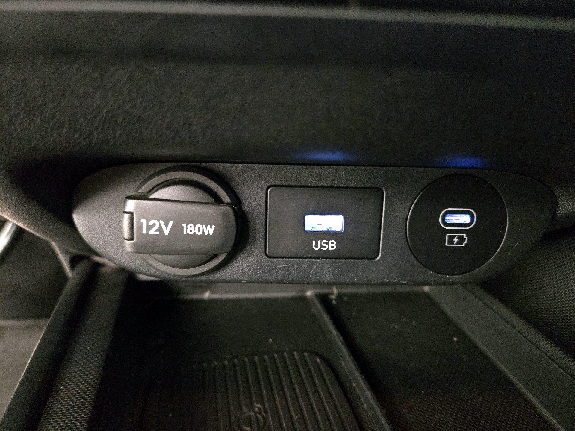 Thumbnail: 2025 Hyundai Elantra - 18