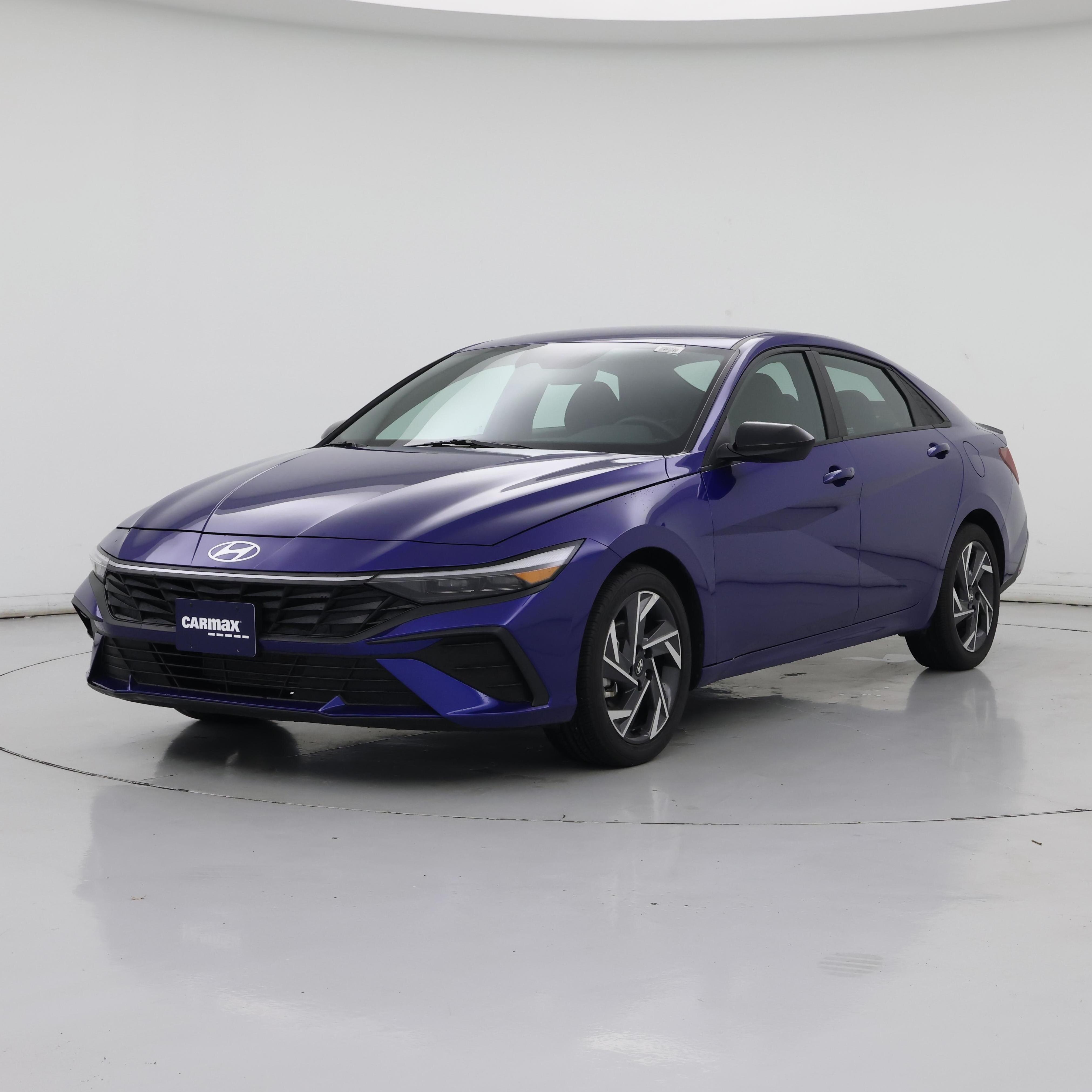 Thumbnail: 2025 Hyundai Elantra - 4