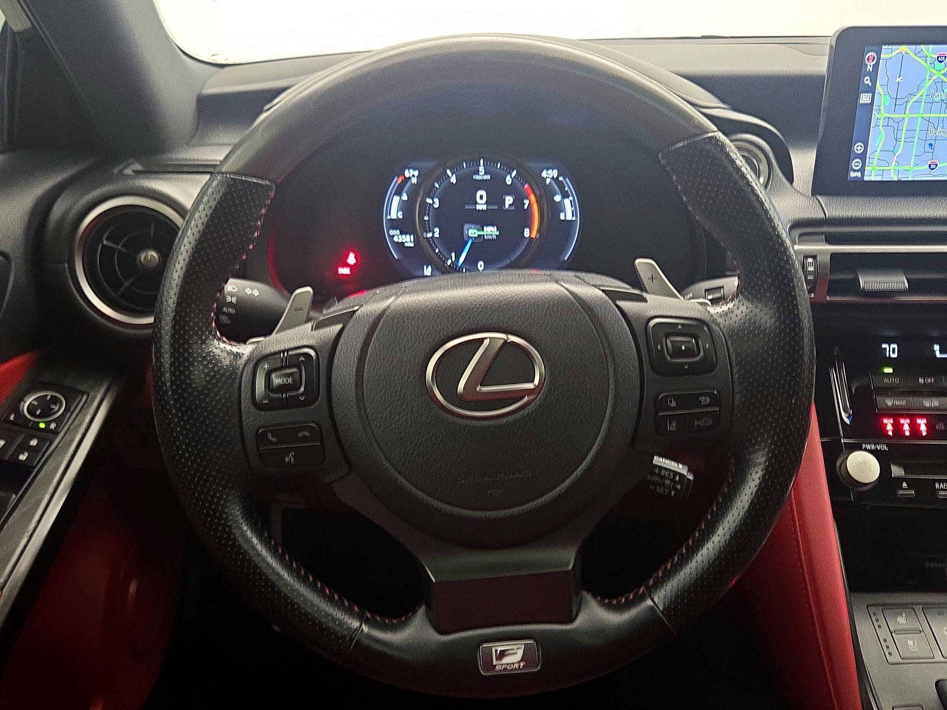 Thumbnail: 2022 Lexus IS - 10