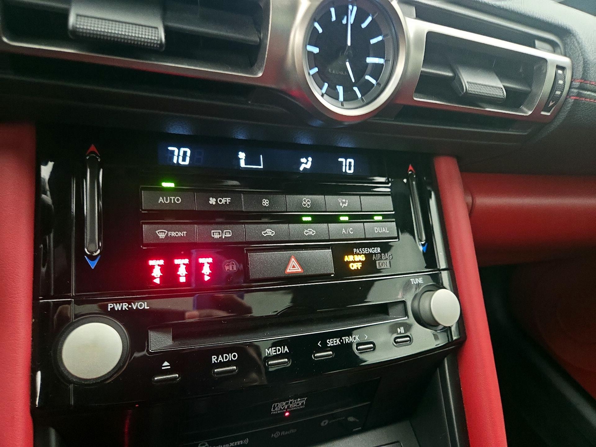 Thumbnail: 2022 Lexus IS - 17