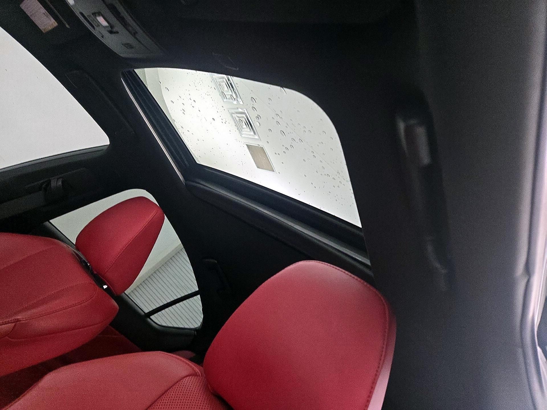 Thumbnail: 2022 Lexus IS - 20