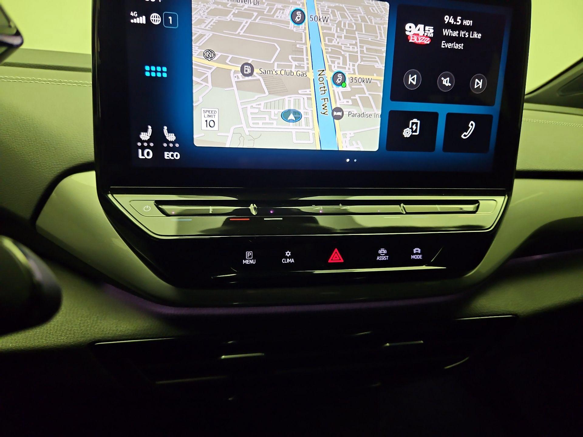 Thumbnail: 2023 Volkswagen ID.4 - 15