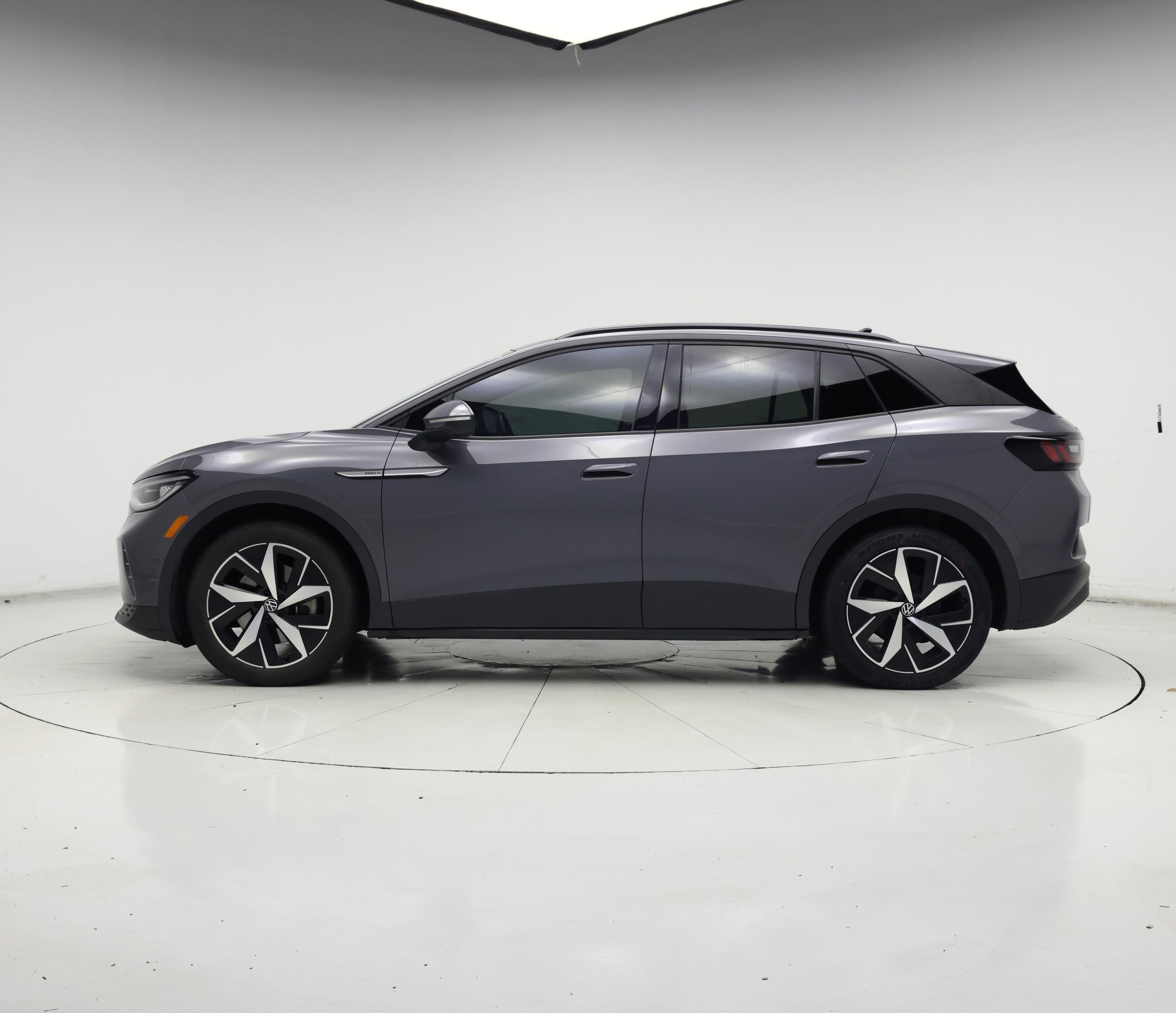 Thumbnail: 2023 Volkswagen ID.4 - 3