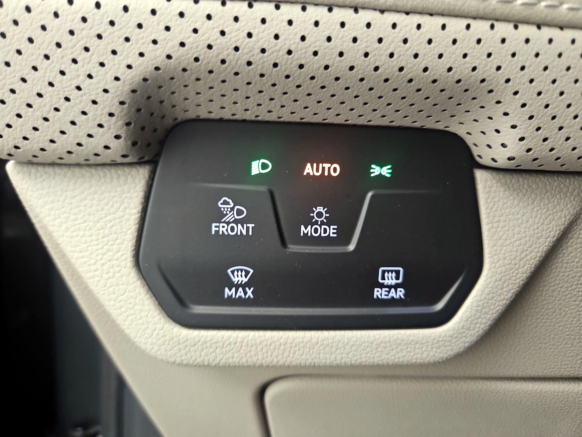 Thumbnail: 2025 Volkswagen Atlas - 13