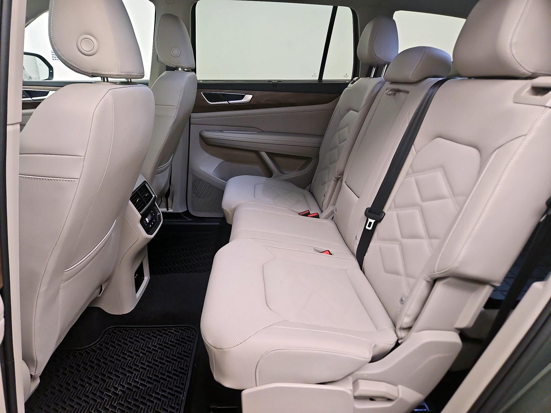 Thumbnail: 2025 Volkswagen Atlas - 19