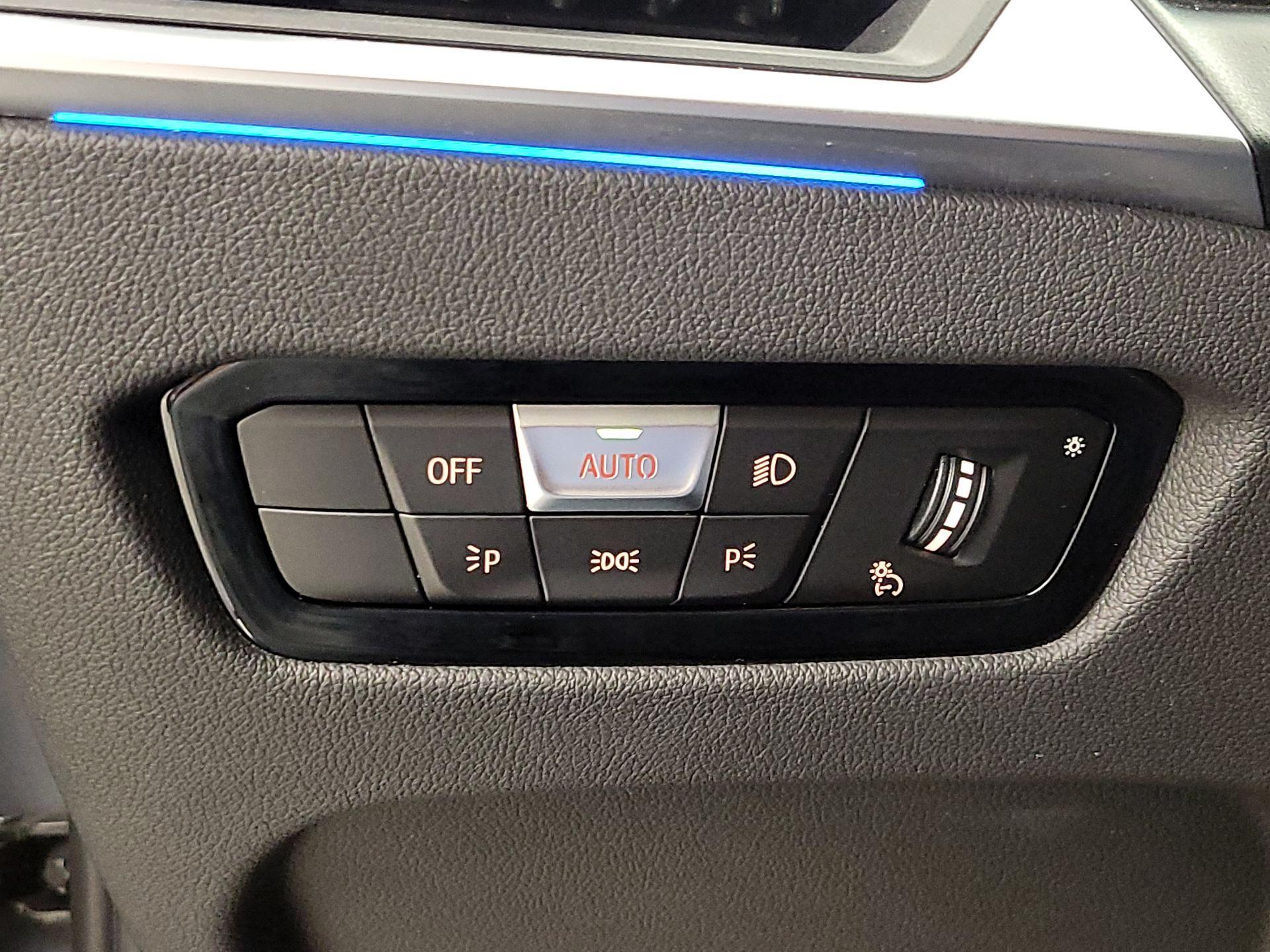 Thumbnail: 2024 BMW 3 Series - 13