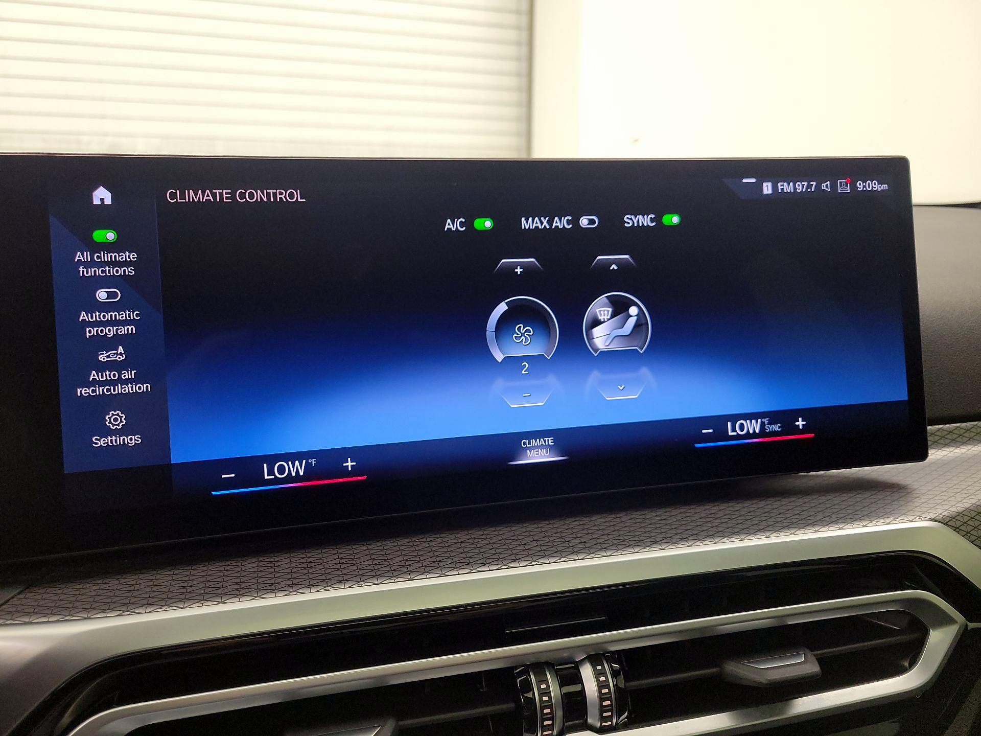 Thumbnail: 2024 BMW 3 Series - 17