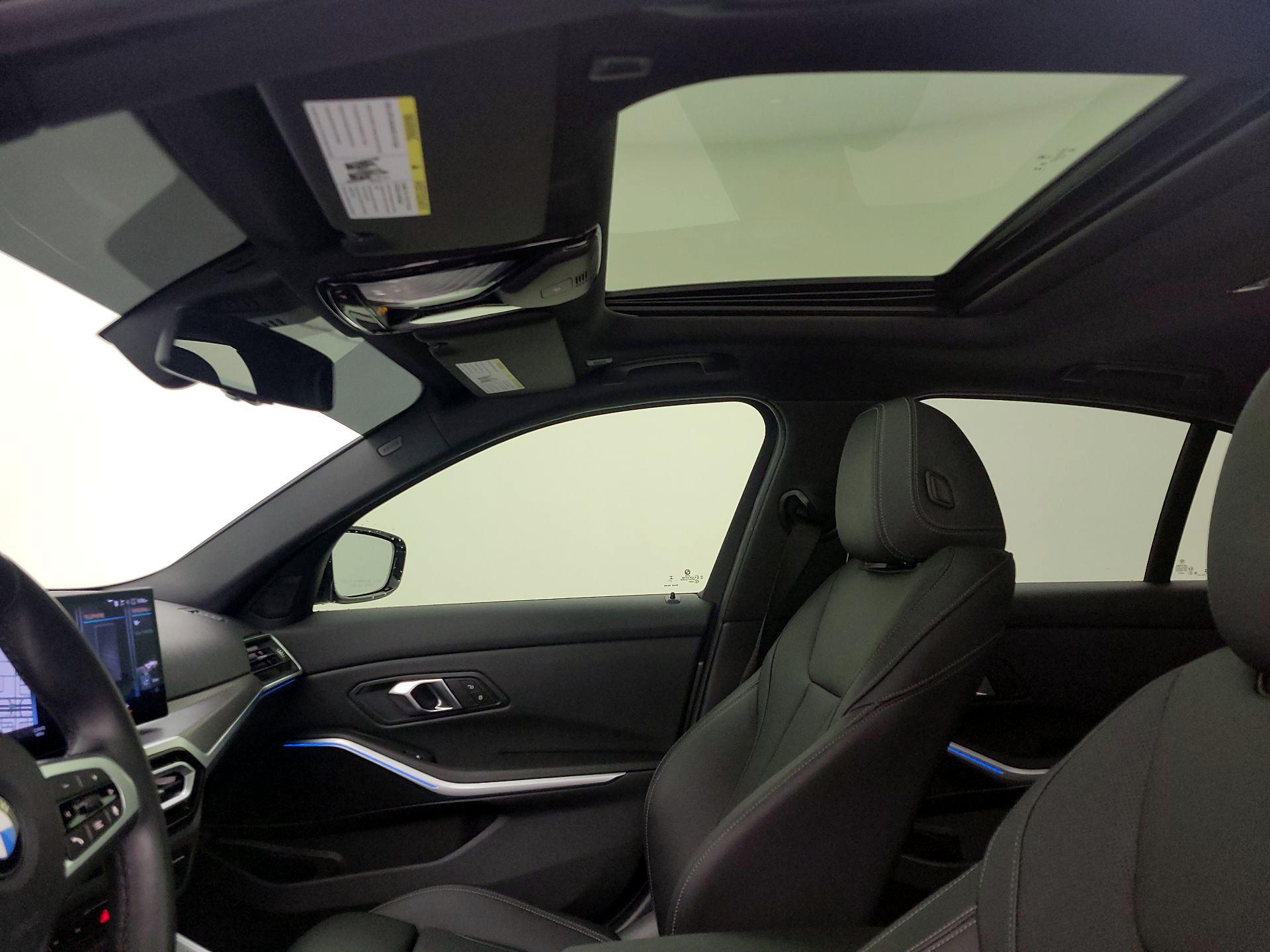 Thumbnail: 2024 BMW 3 Series - 20