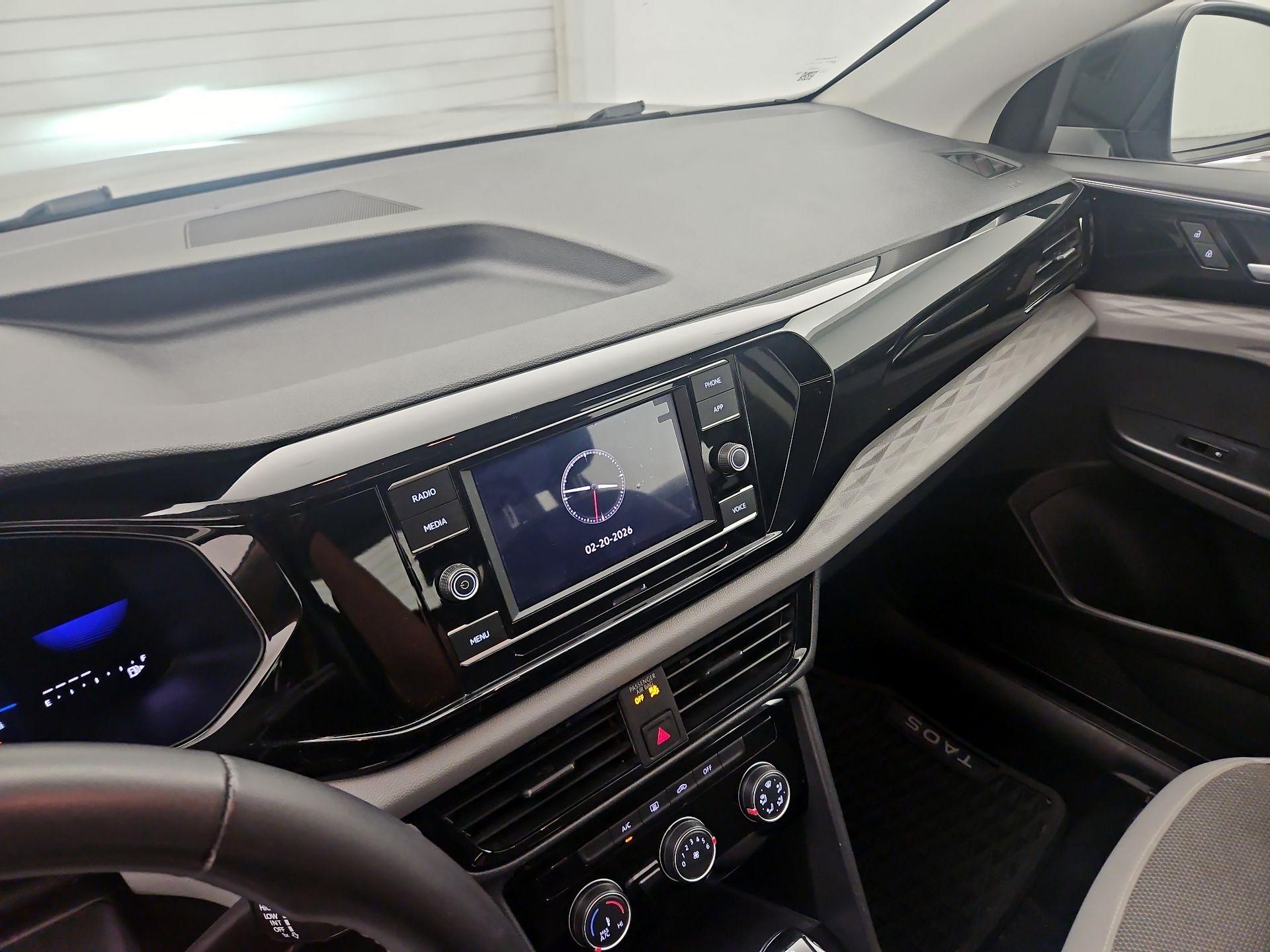 Thumbnail: 2024 Volkswagen Taos - 13