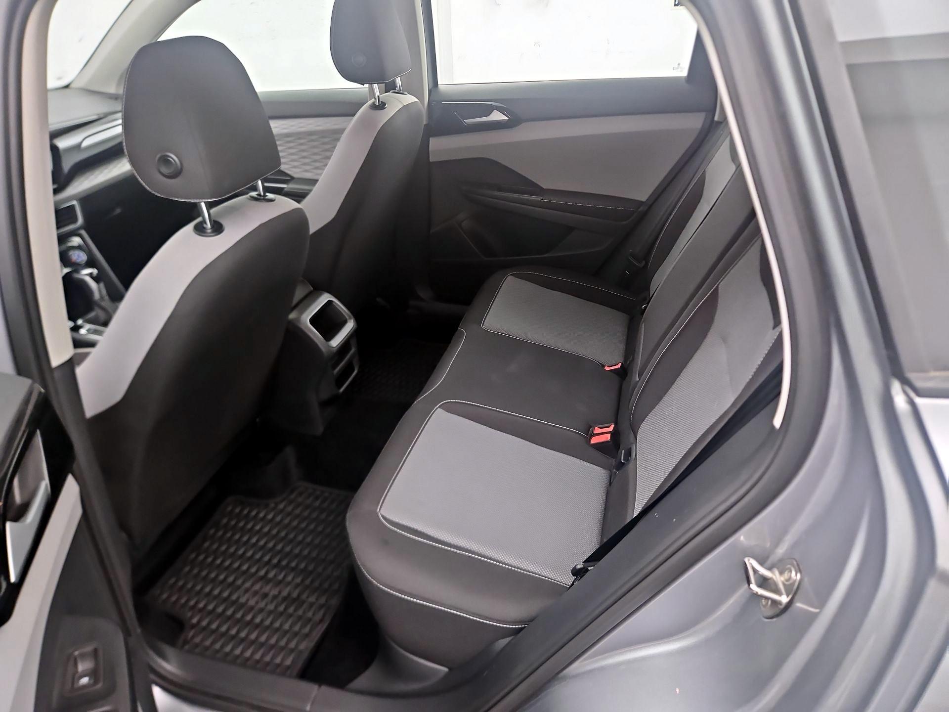 Thumbnail: 2024 Volkswagen Taos - 16