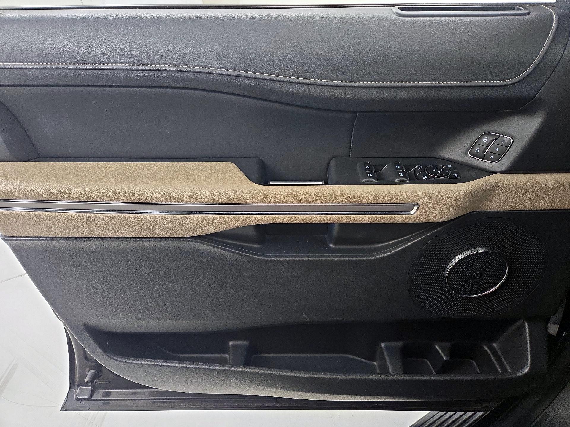 Thumbnail: 2024 Ford Expedition MAX - 12