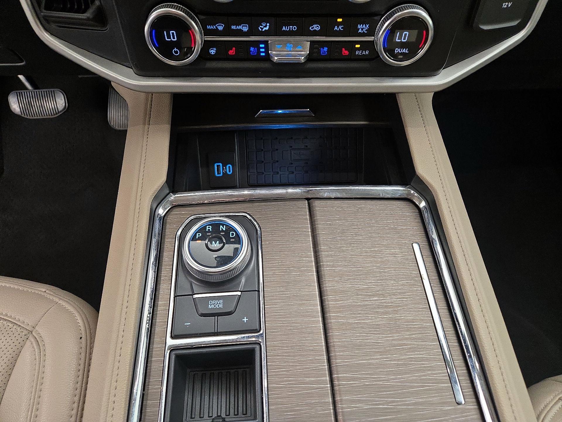 Thumbnail: 2024 Ford Expedition MAX - 18