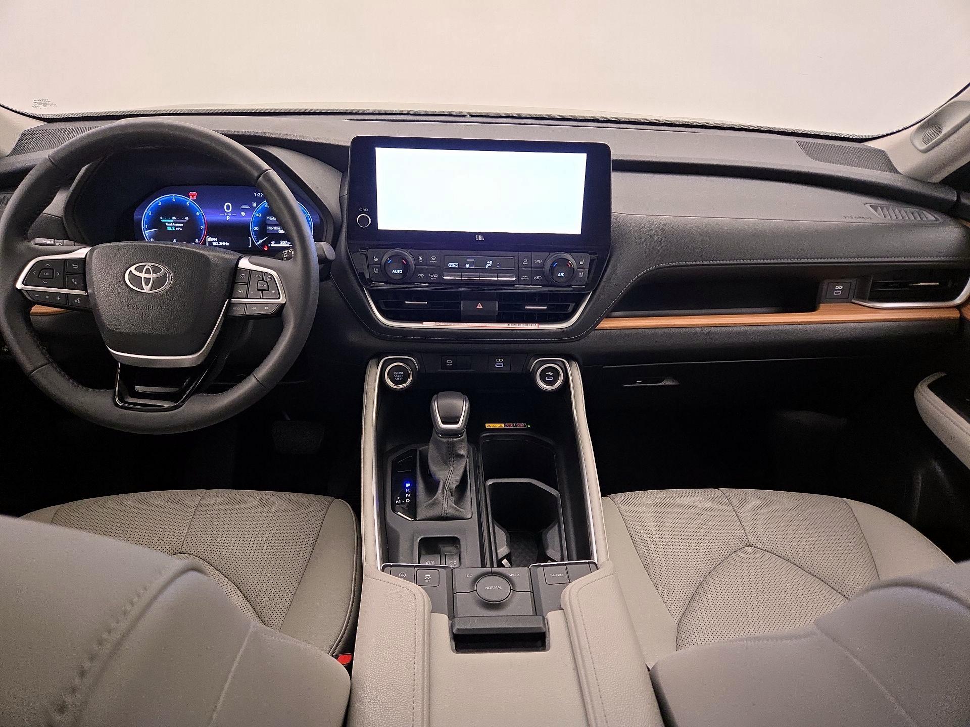 Thumbnail: 2026 Toyota Grand Highlander - 9