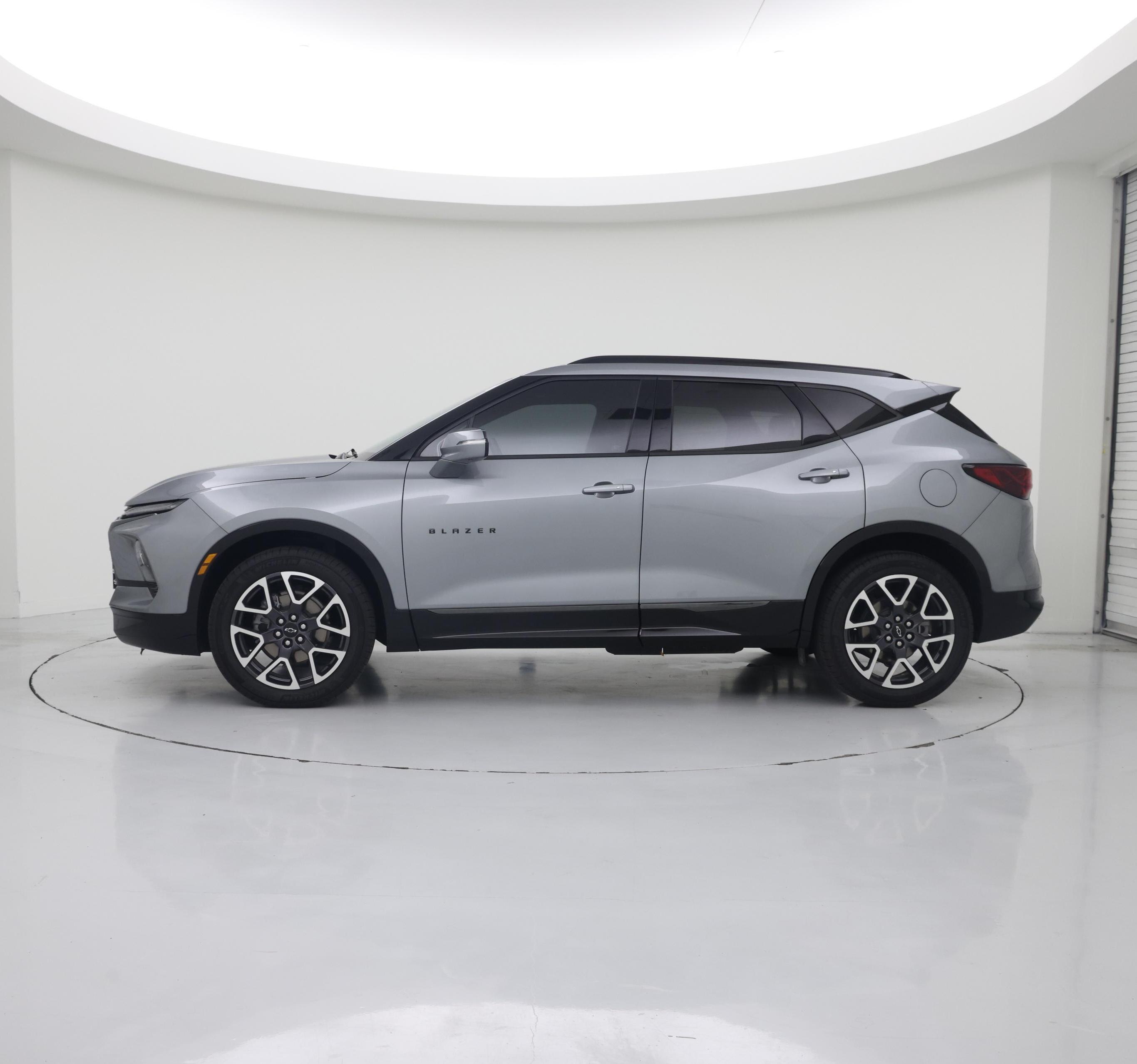 Thumbnail: 2025 Chevrolet Blazer - 3