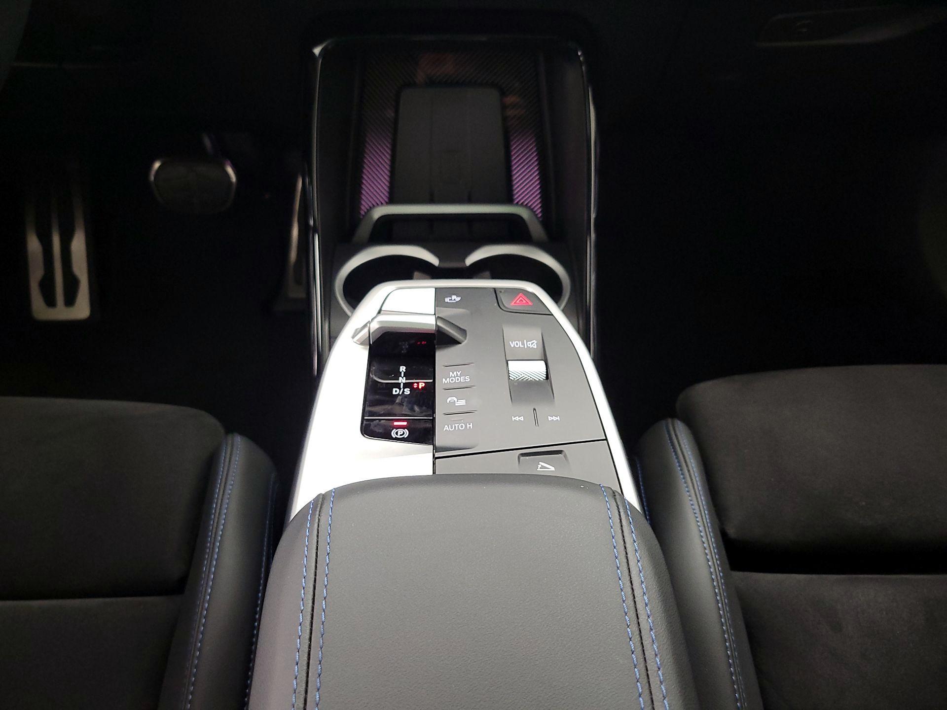 Thumbnail: 2025 BMW X2 - 17