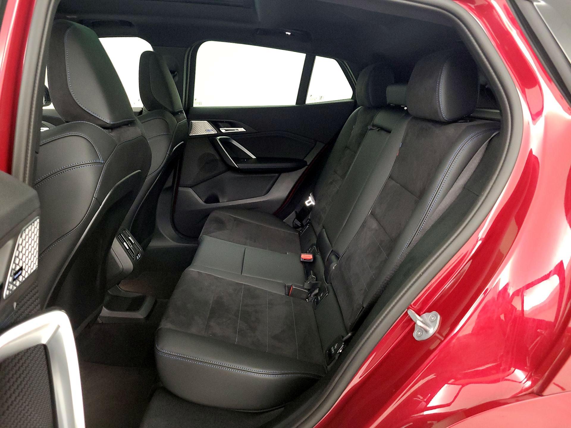 Thumbnail: 2025 BMW X2 - 19