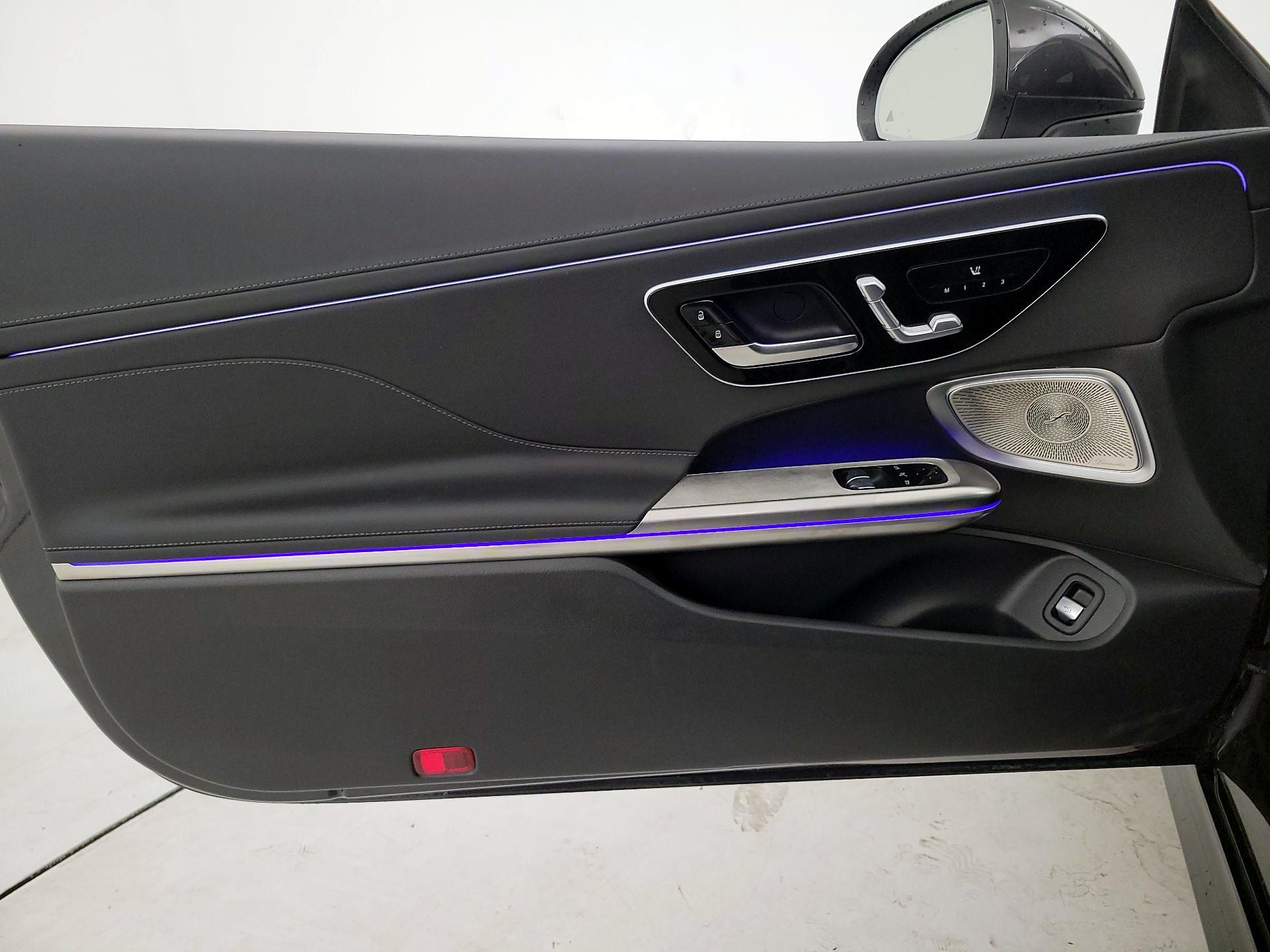 Thumbnail: 2025 Mercedes-Benz CLE - 12