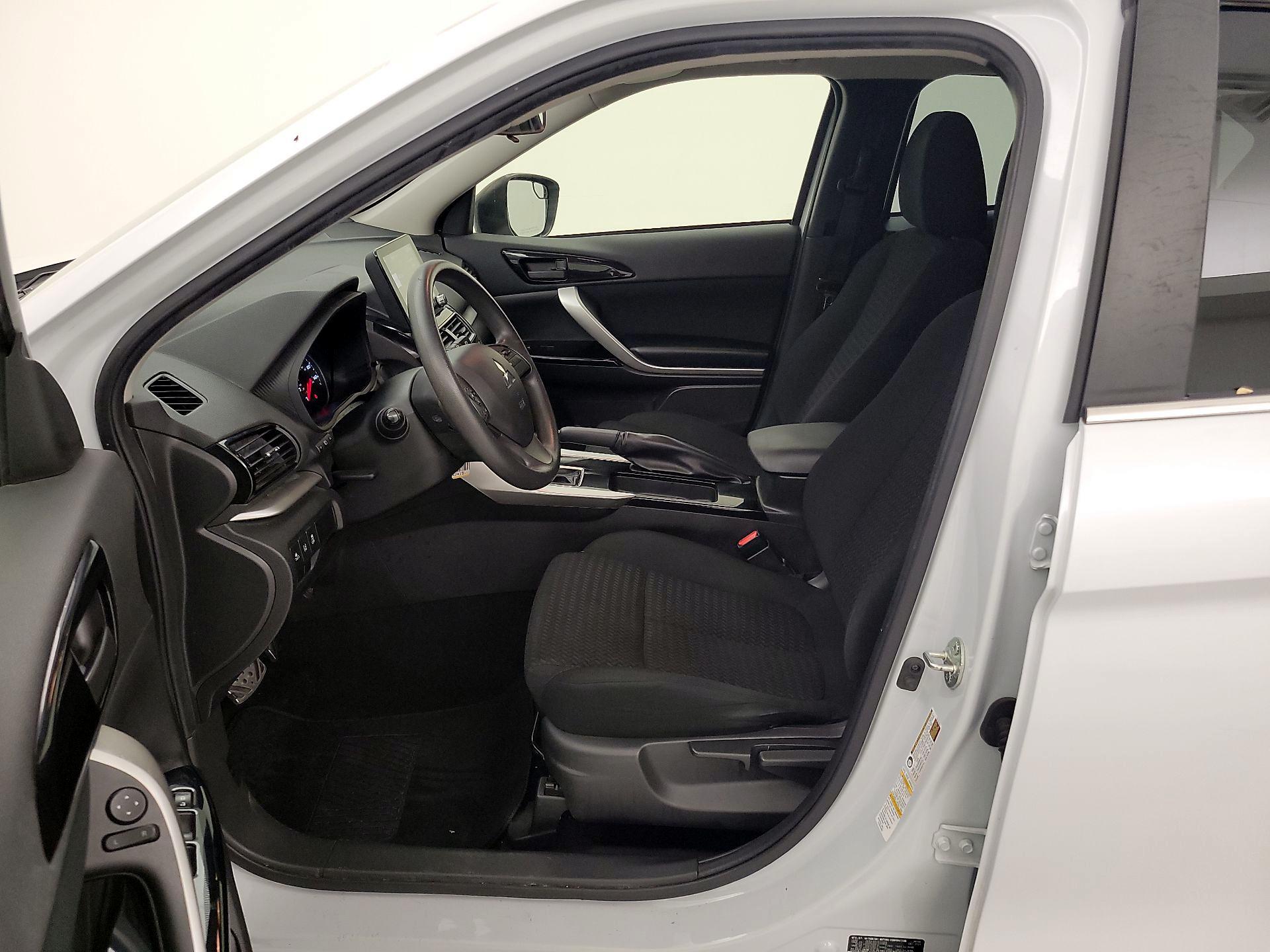 Thumbnail: 2022 Mitsubishi Eclipse Cross - 11