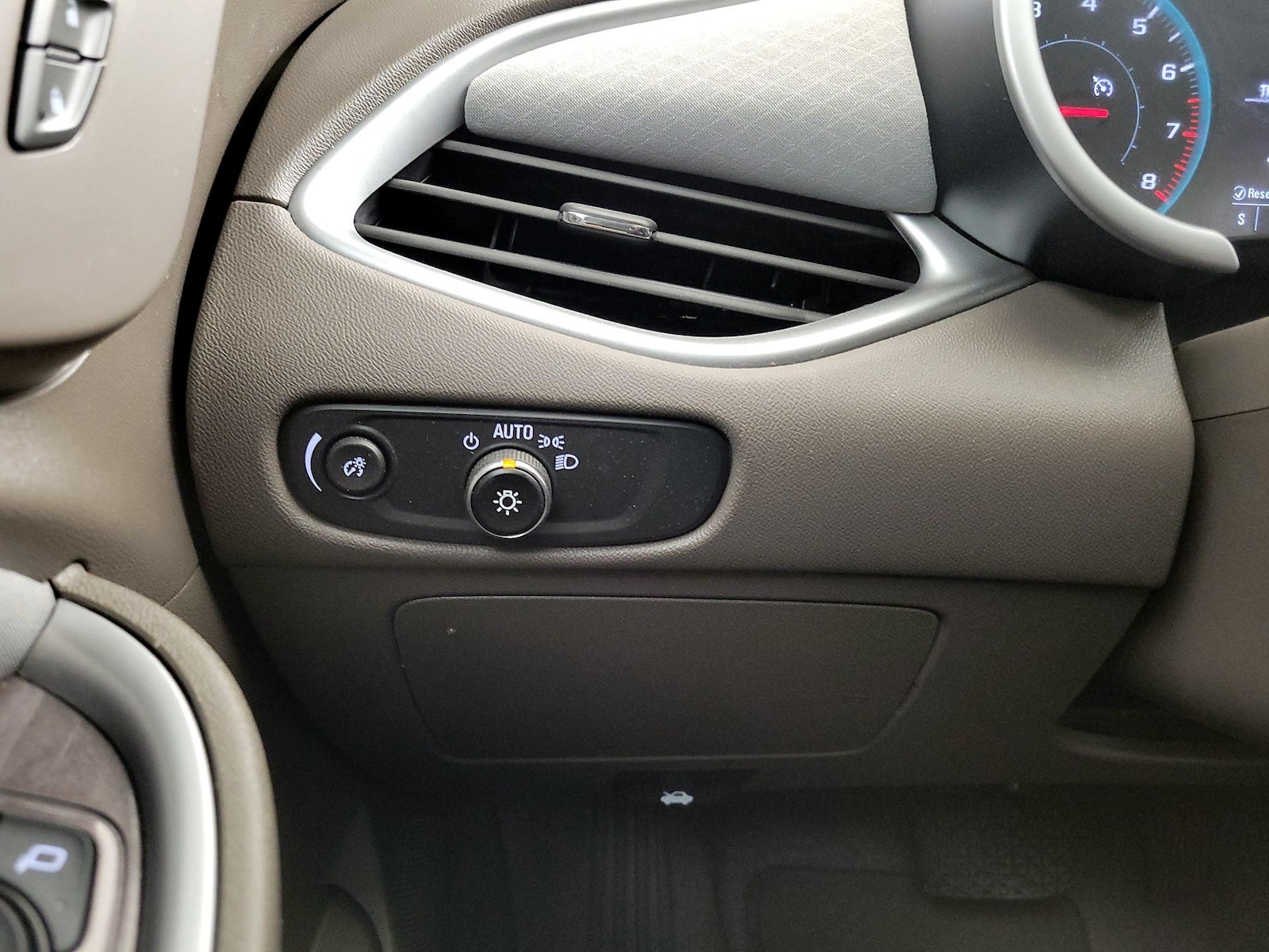 2024 Chevrolet Malibu 1LS - Photo 14