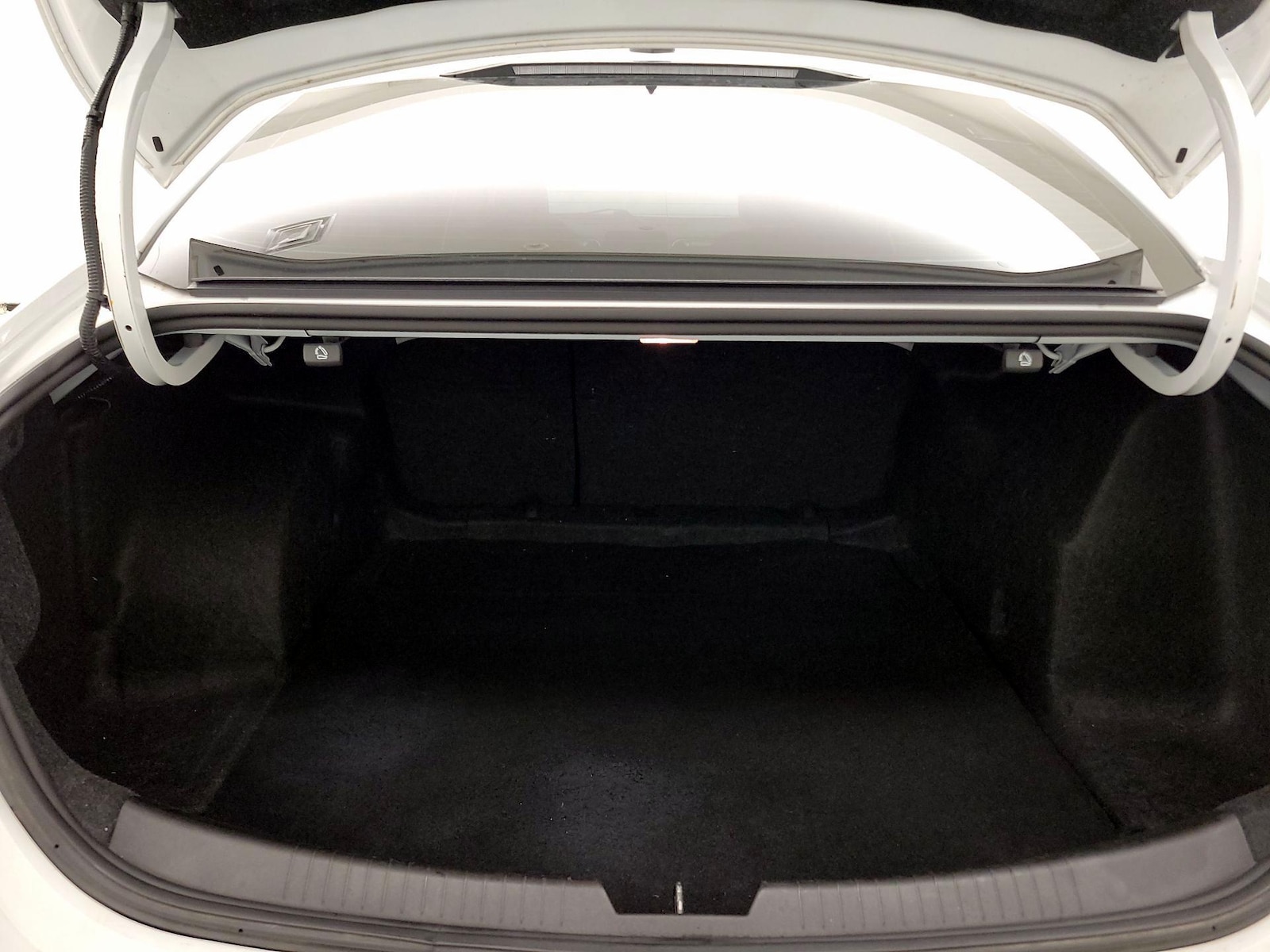2024 Chevrolet Malibu 1LS - Photo 21