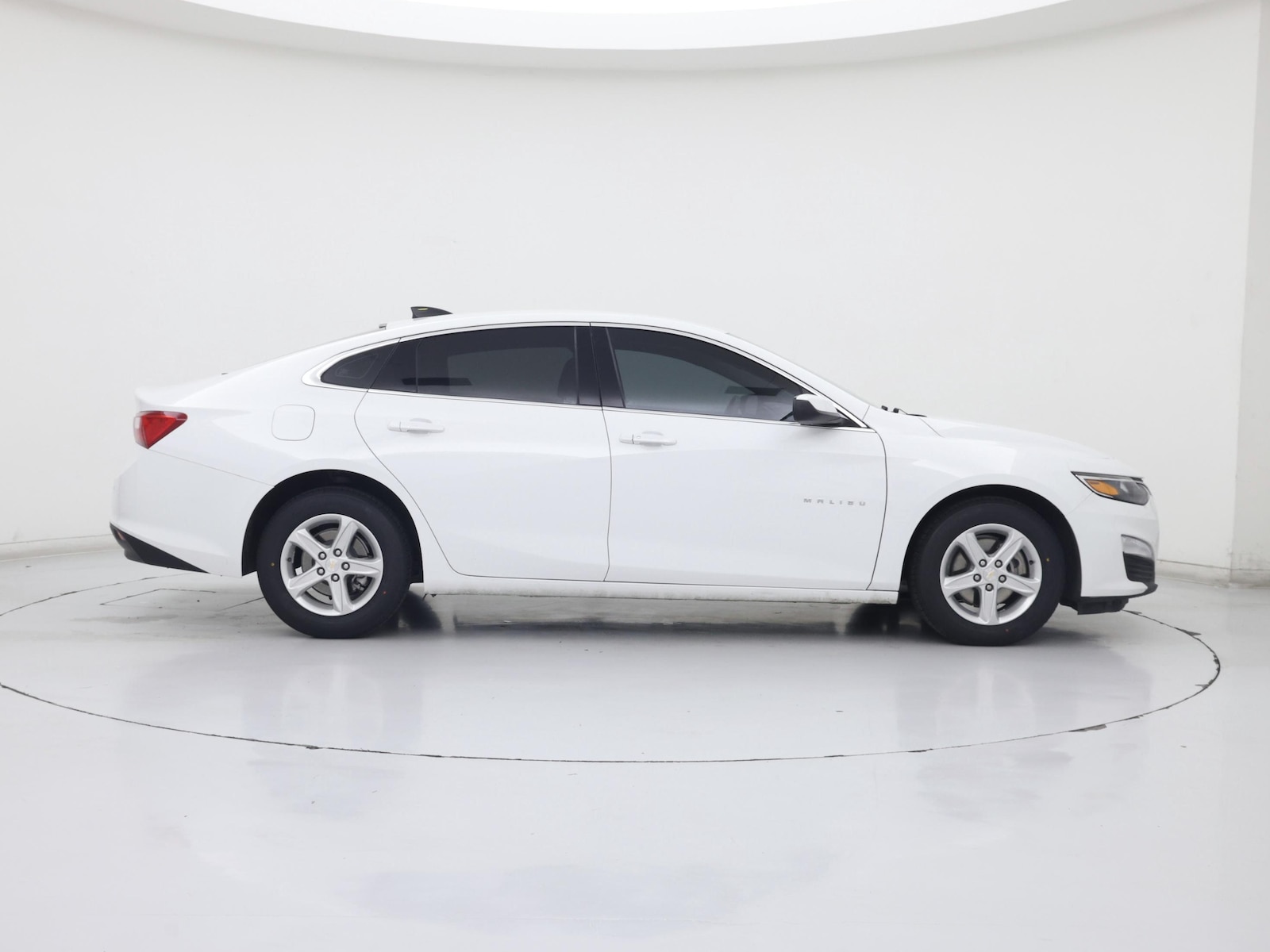 2024 Chevrolet Malibu 1LS - Photo 8